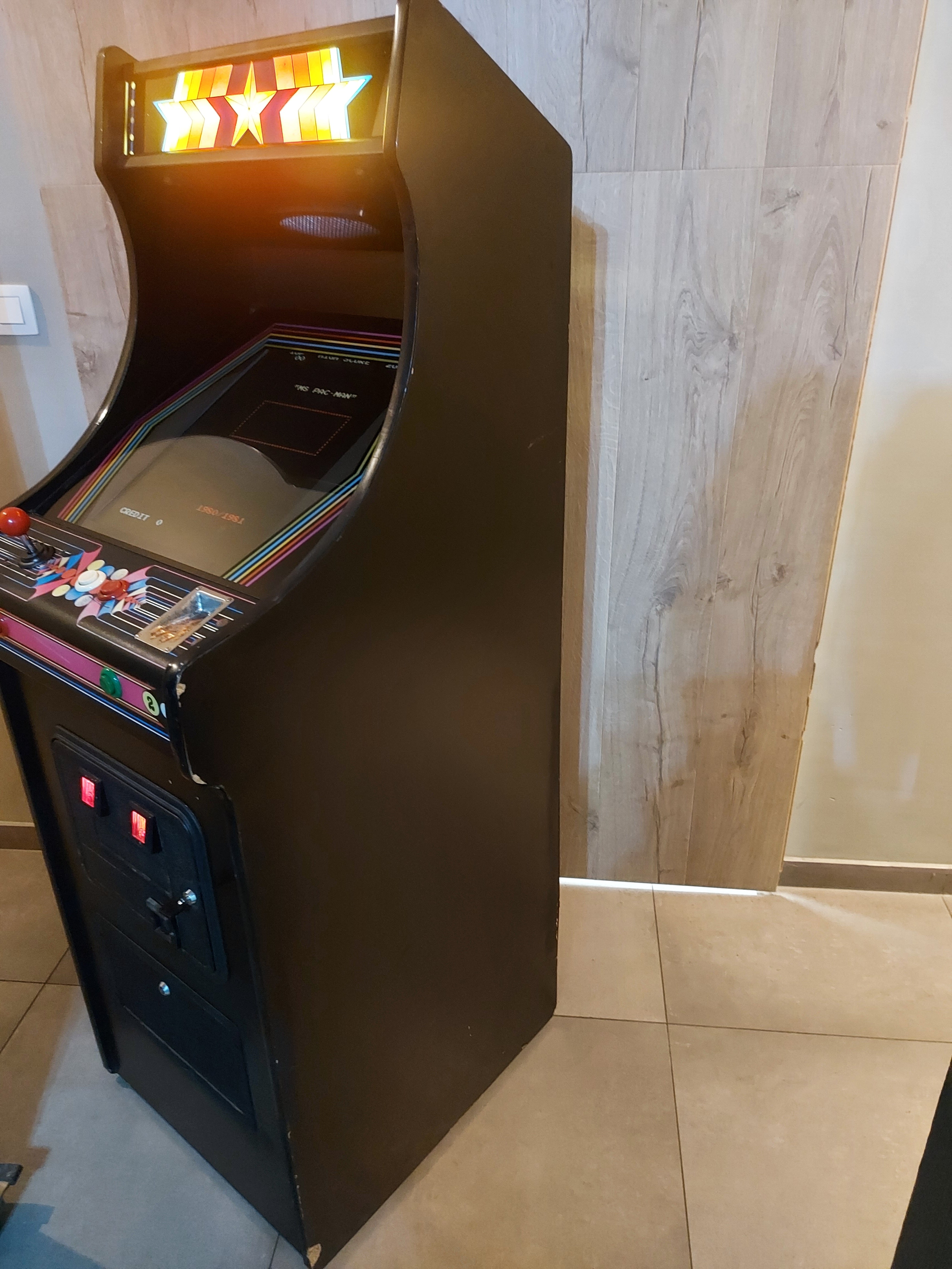 Old school Arcadekast '80s