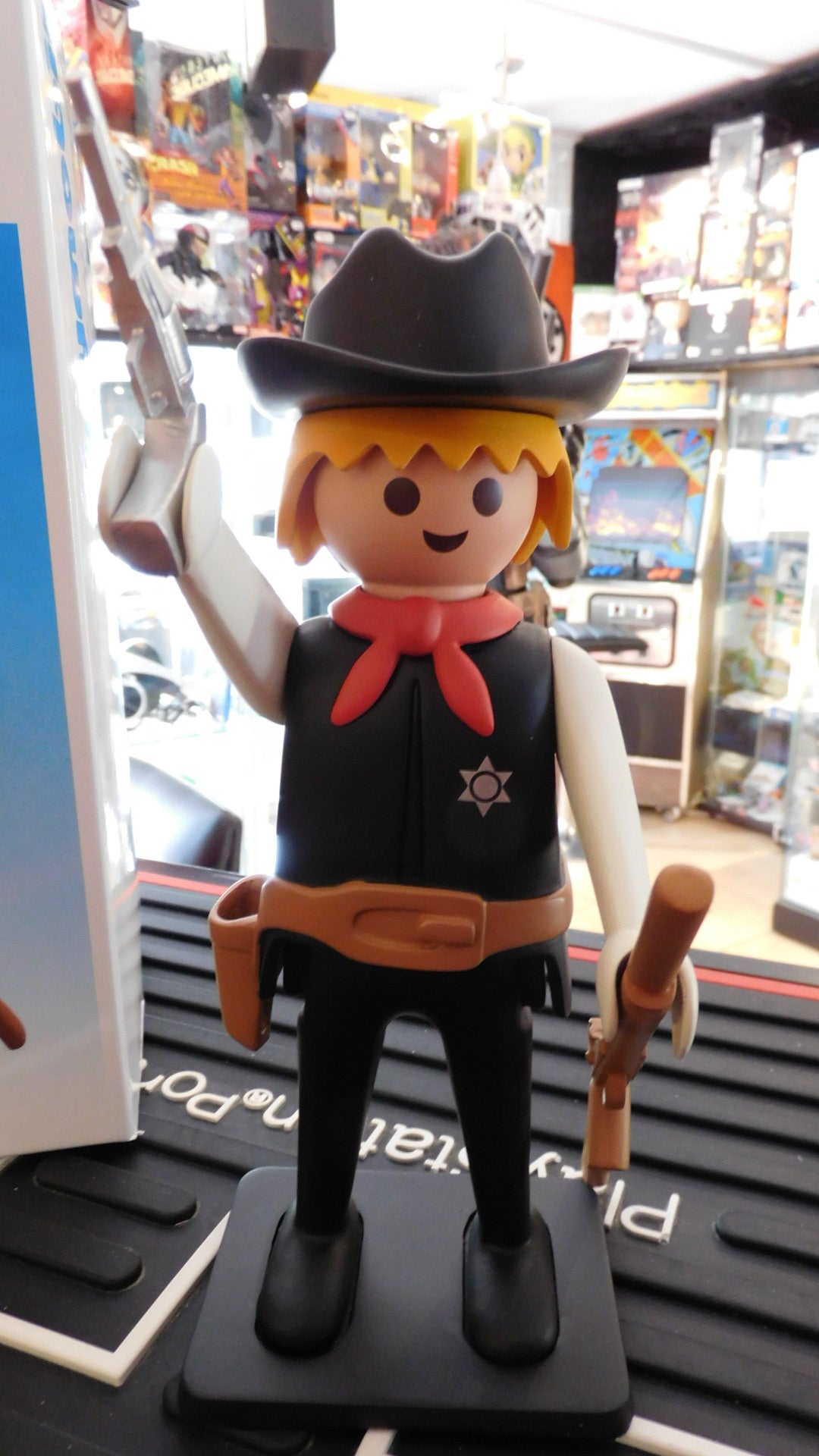Vintage Collector Playmobil : The Sheriff 25cm
