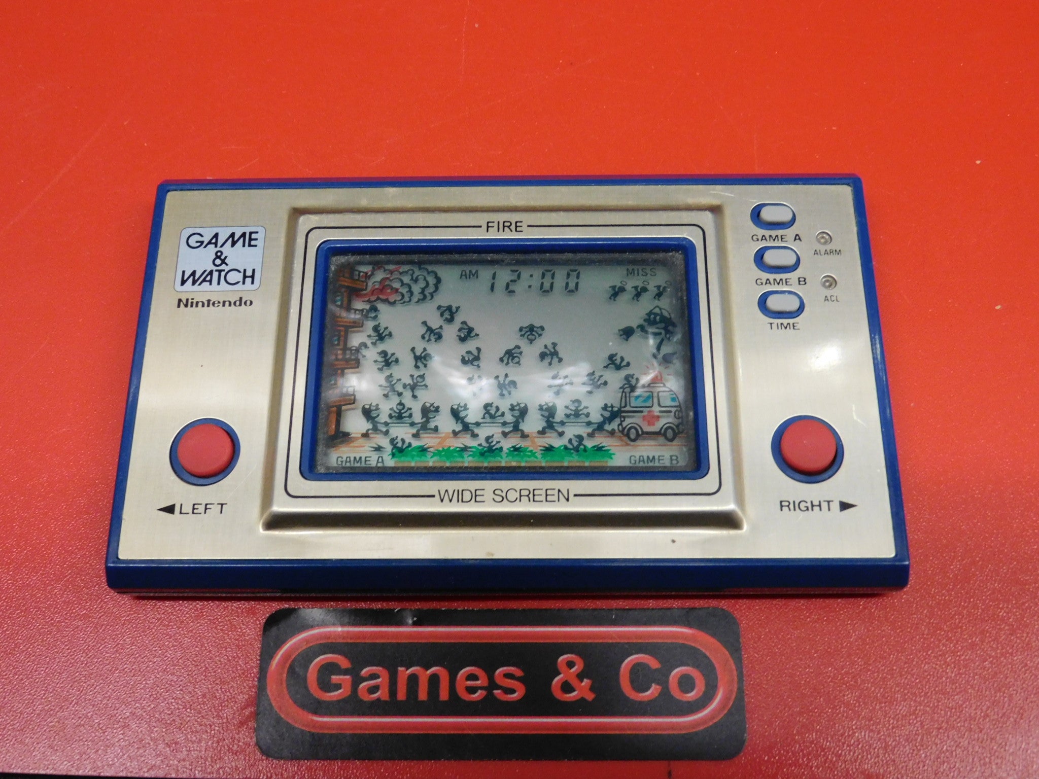 GAME & WATCH FIRE