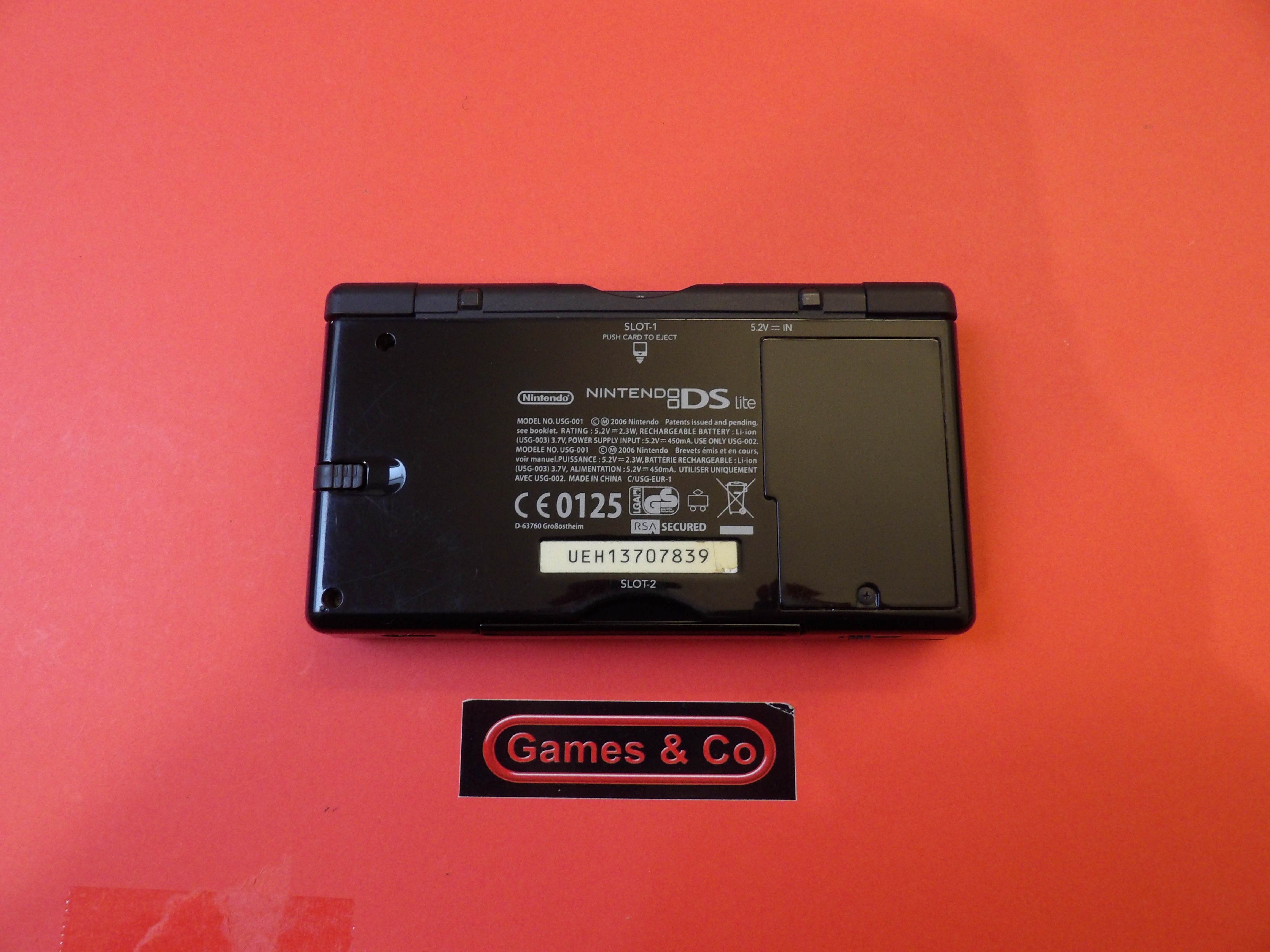 NINTENDO DS LITE CONSOLE