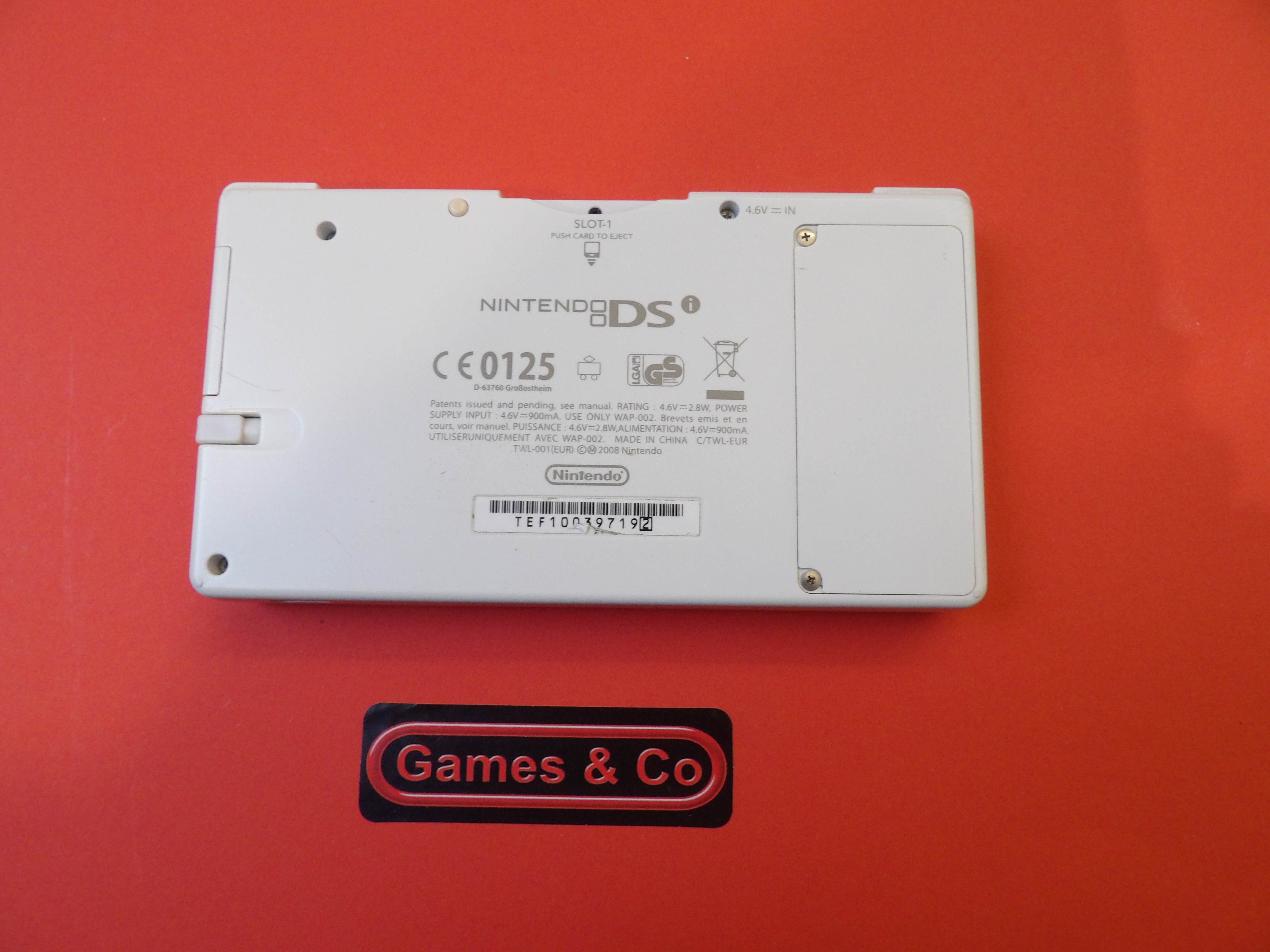 NINTENDO DSi CONSOLE