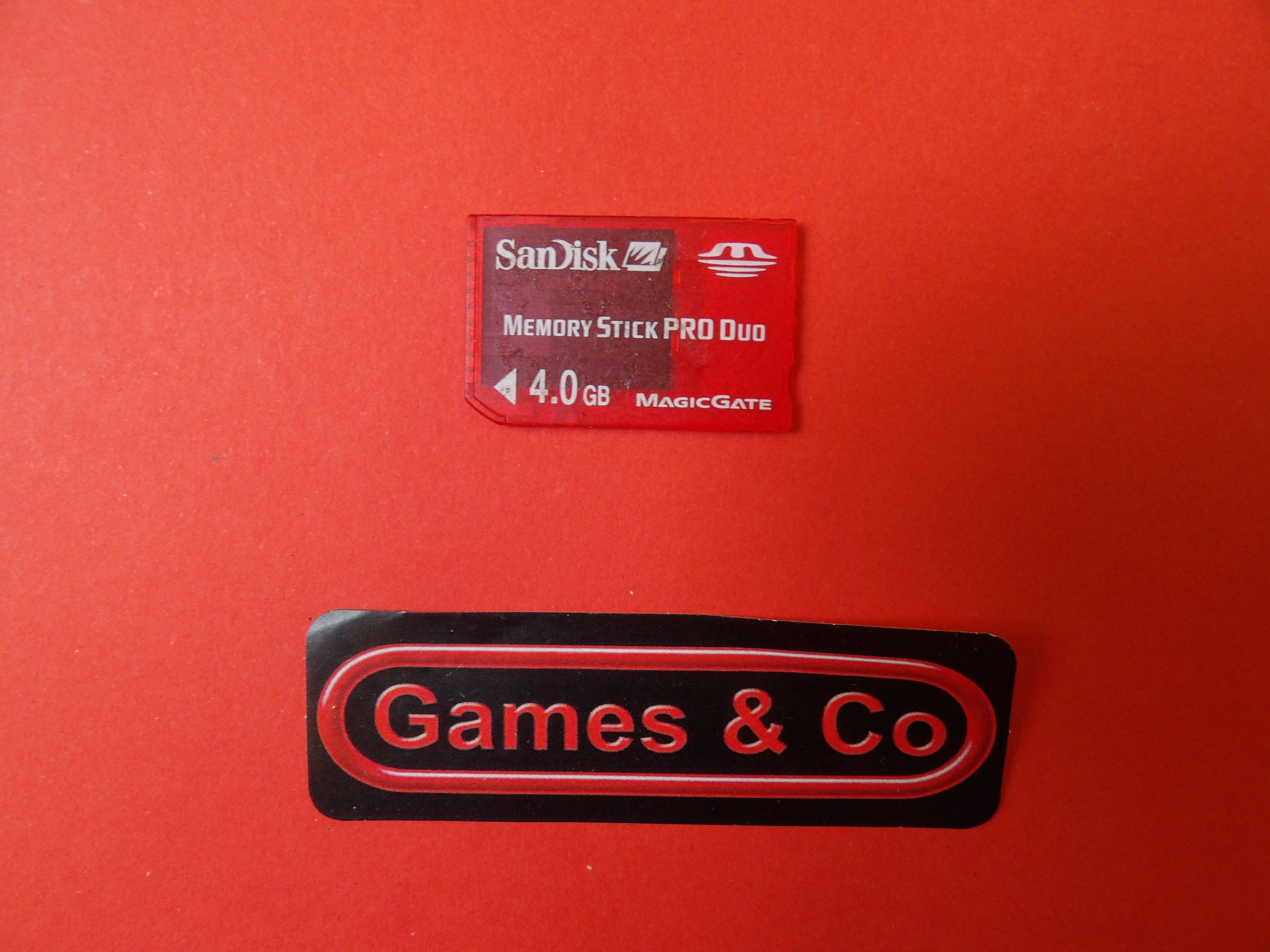 MEMORY CARD PSP 4 GB