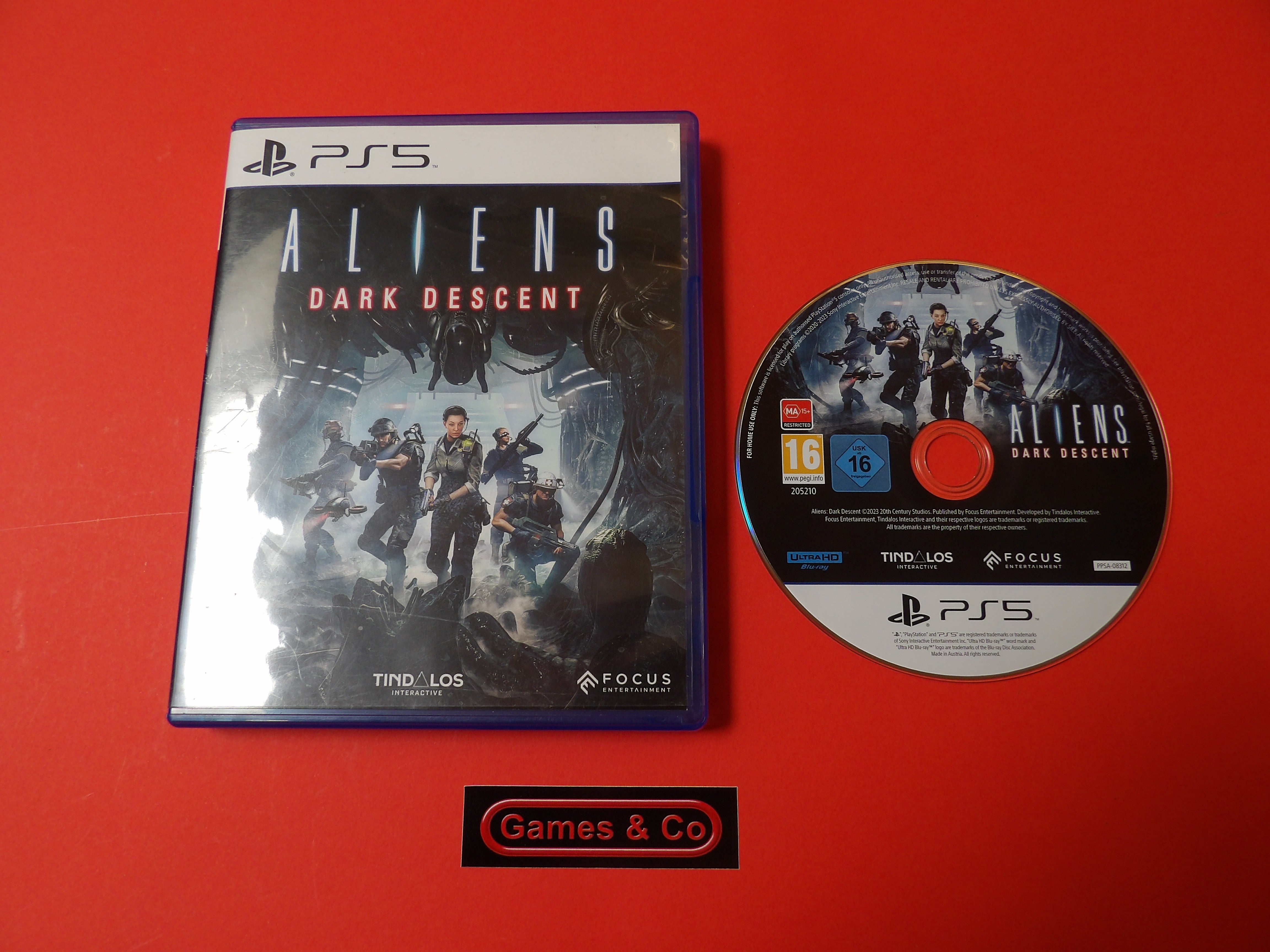 ALIENS DARK DESCENT