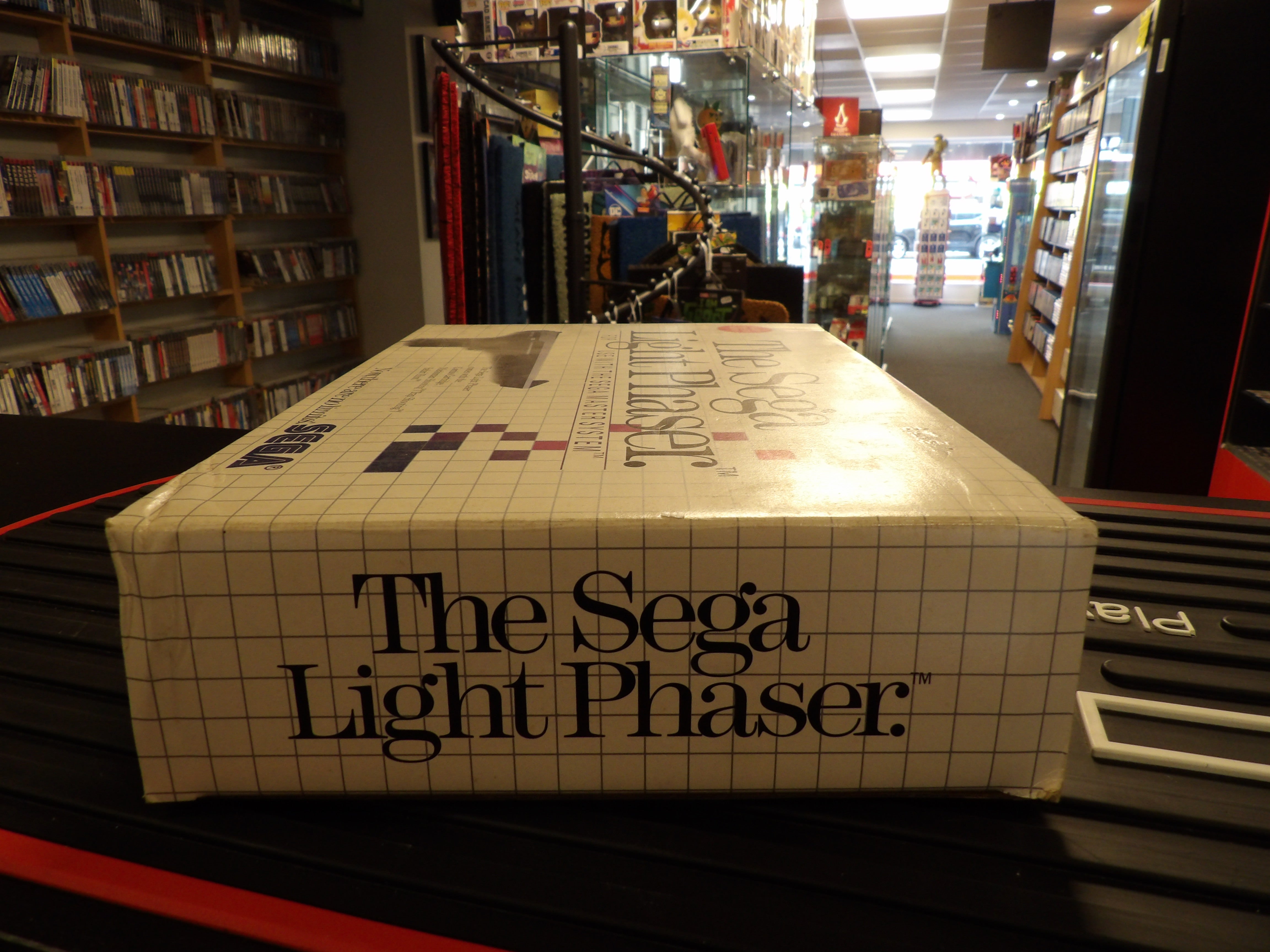 SEGA MASTER SYSTEM LIGHT PHASER CIB