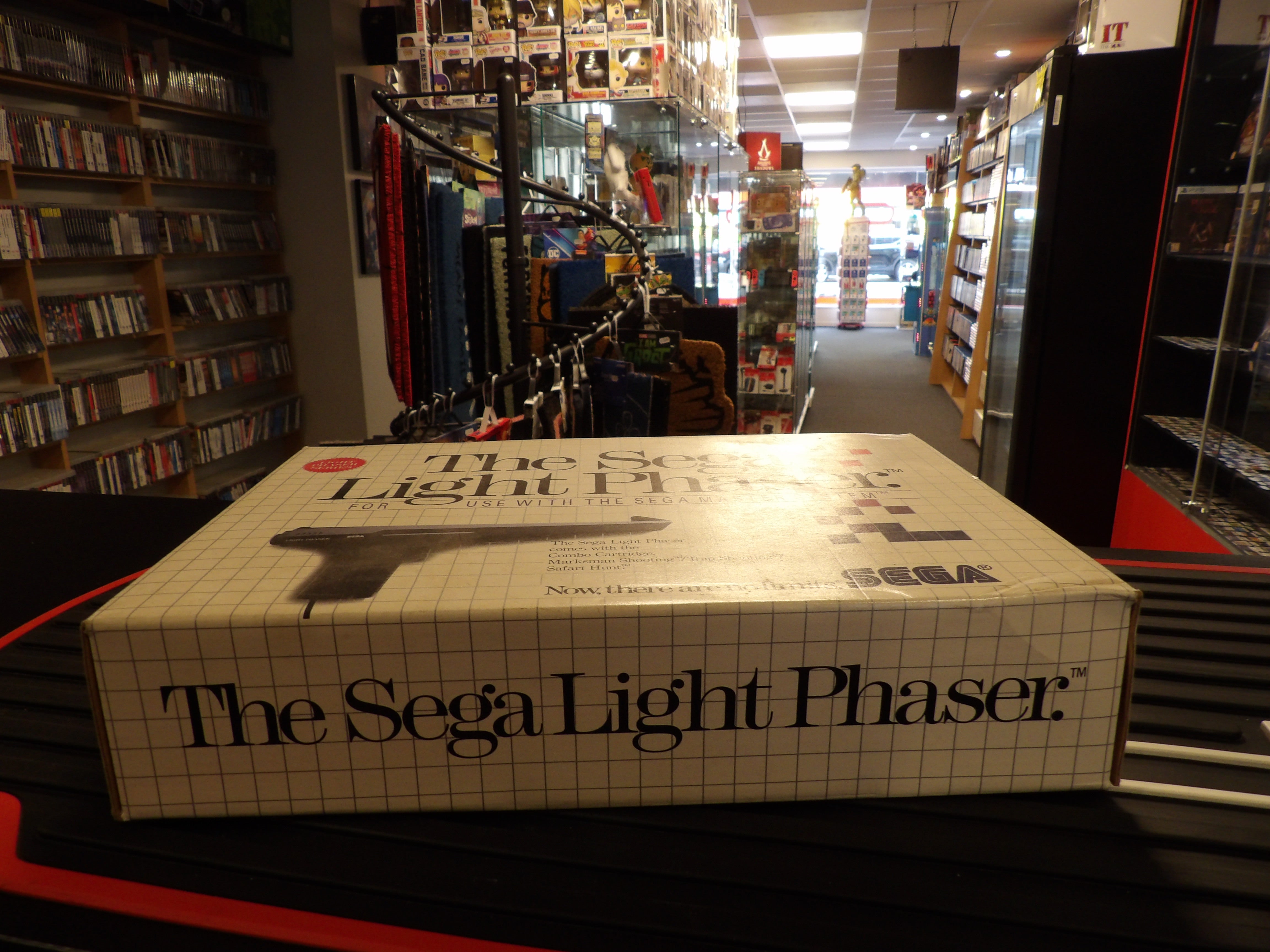 SEGA MASTER SYSTEM LIGHT PHASER CIB