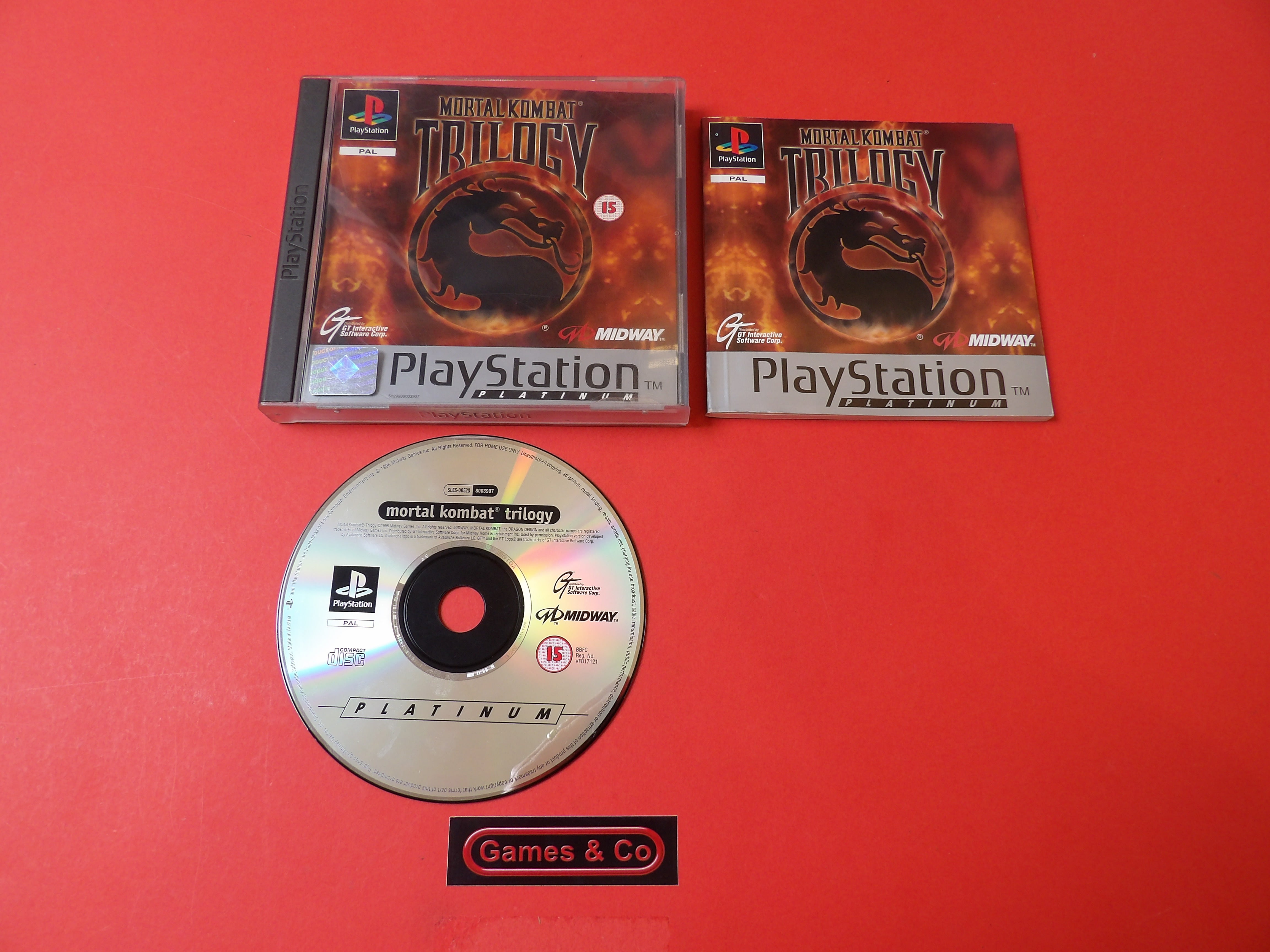 MORTAL KOMBAT TRILOGY - PS1