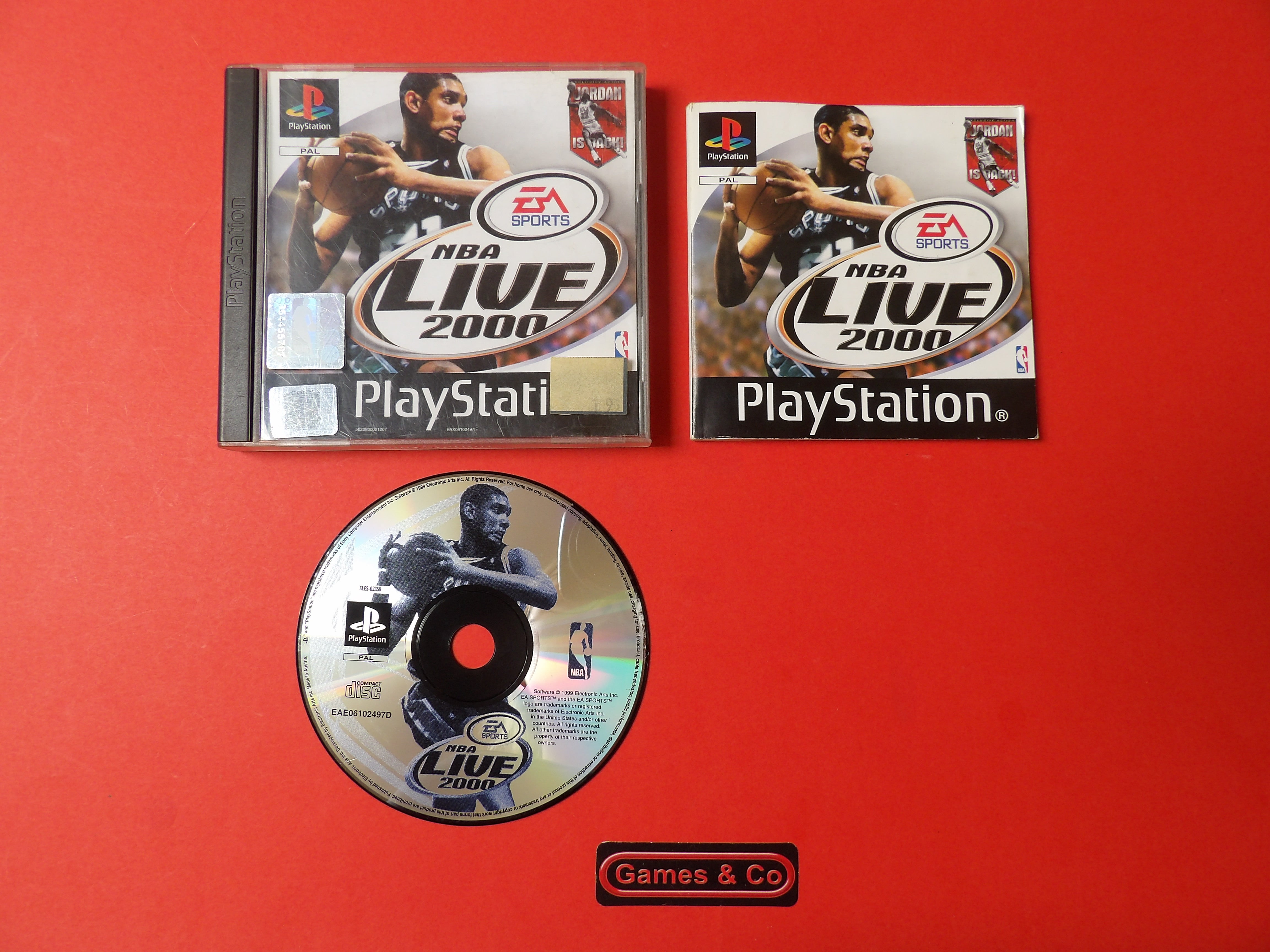 NBA LIVE 2000 - PS1