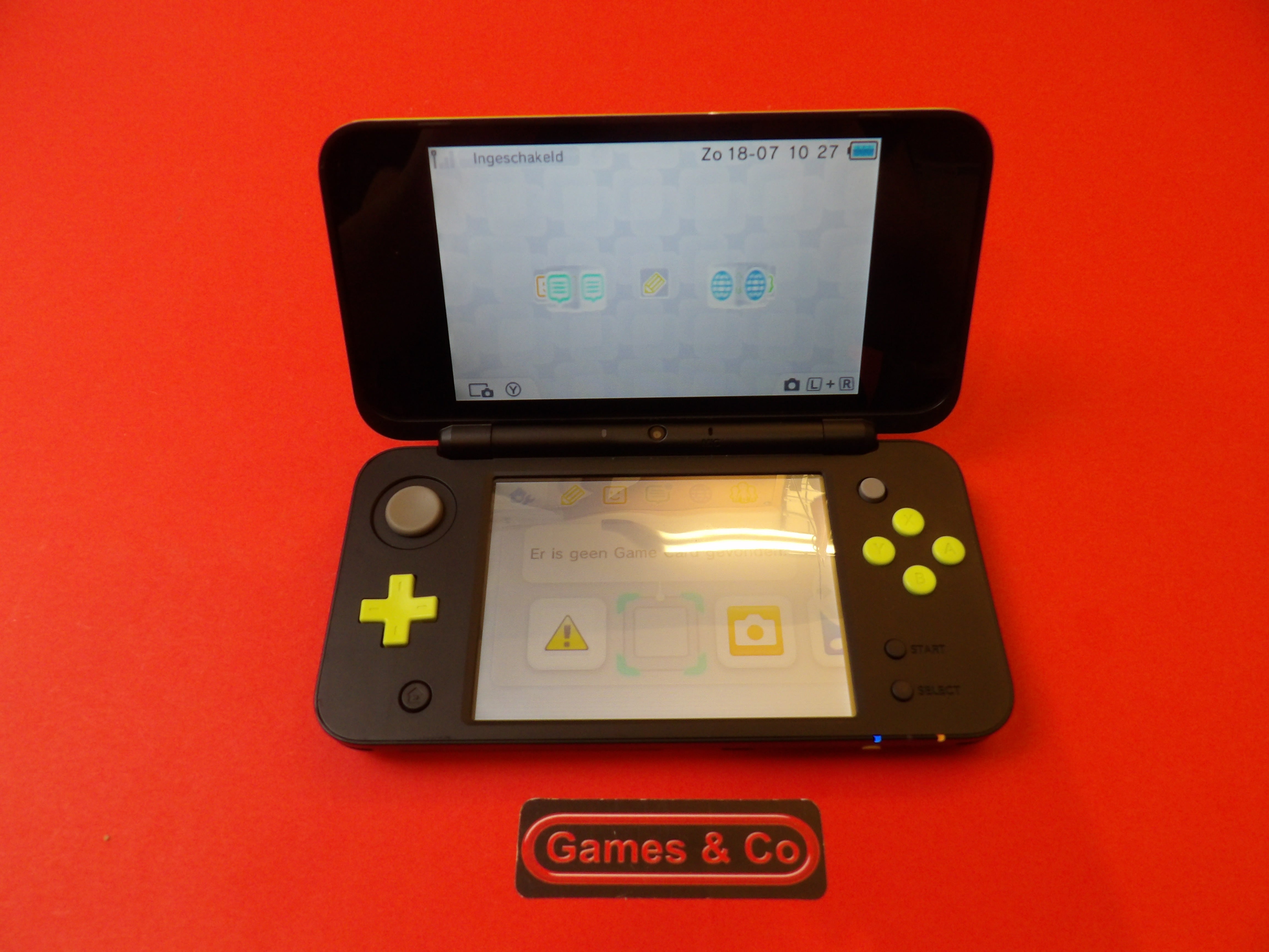 NINTENDO 2DS XL CONSOLE
