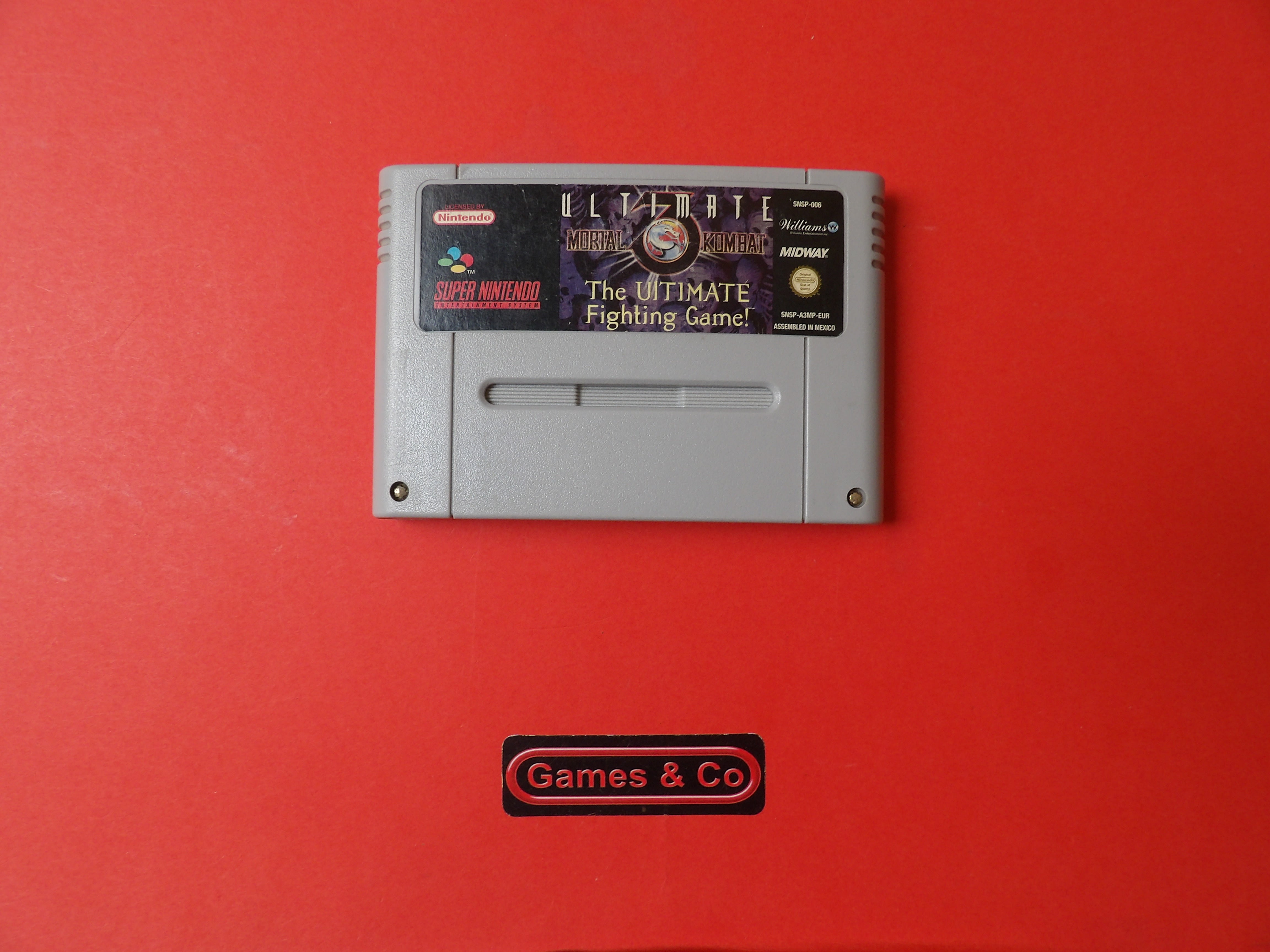 ULTIMATE MORTAL KOMBAT - NINTENDO SNES