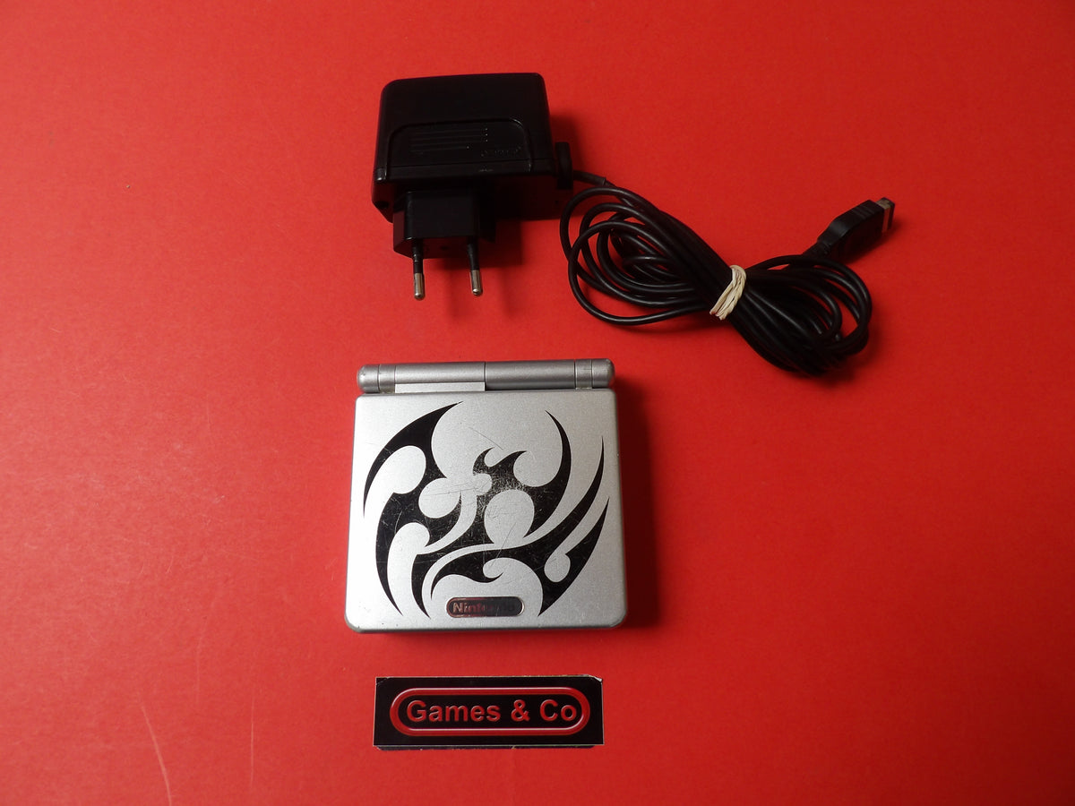 GAMEBOY ADVANCE SP CONSOLE