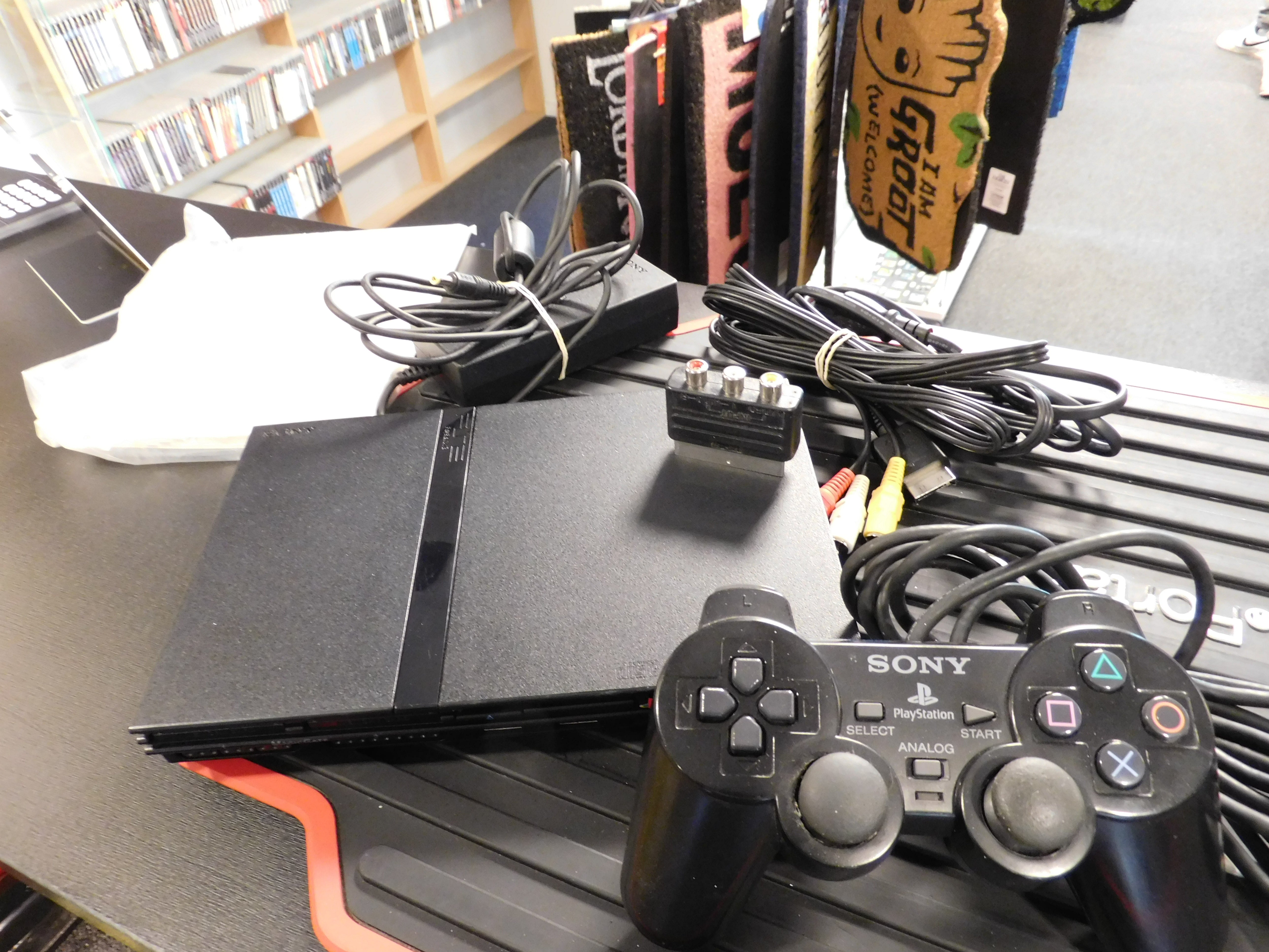 PLAYSTATION 2 SLIM  CONSOLE