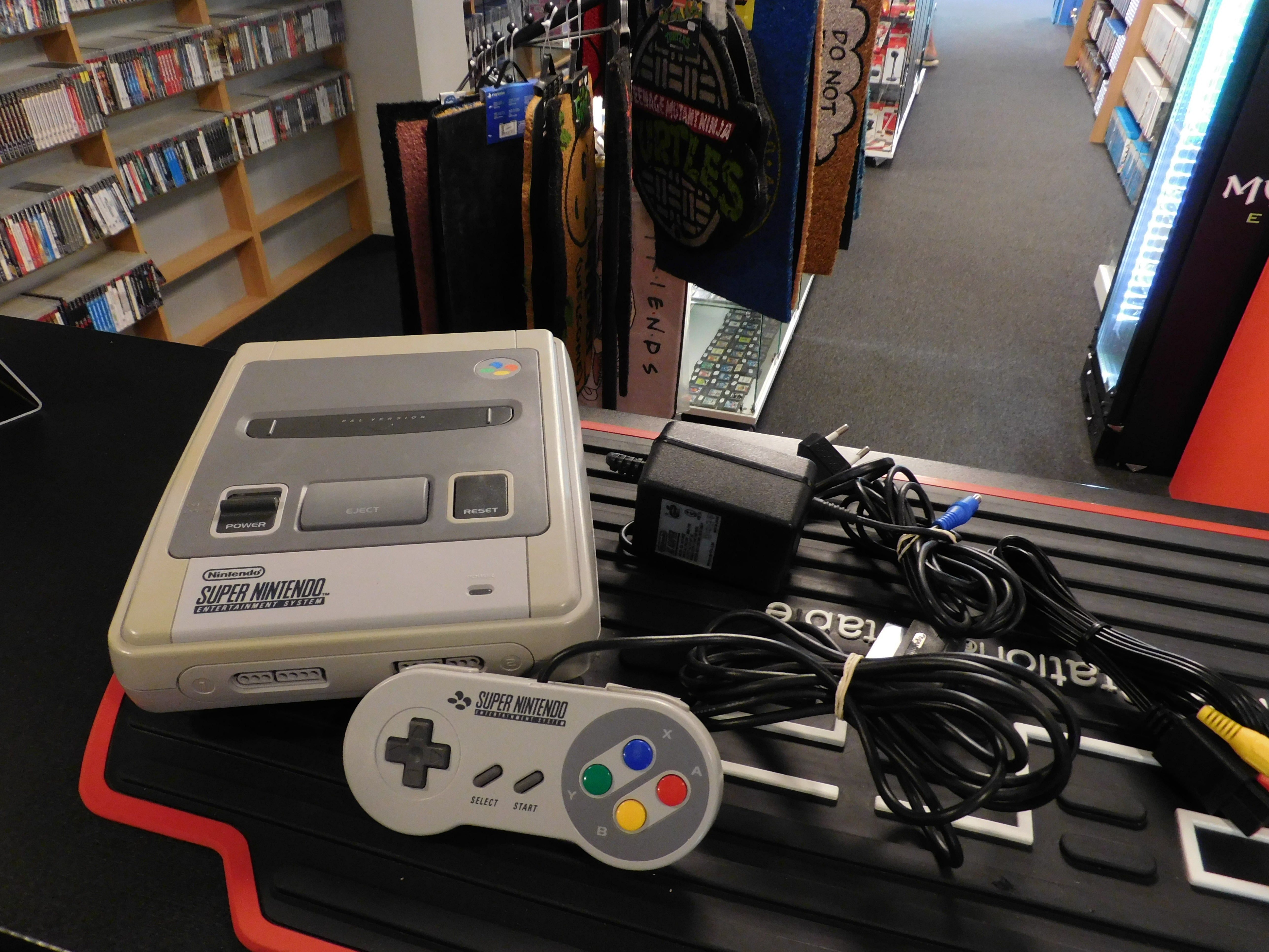 SNES CONSOLE