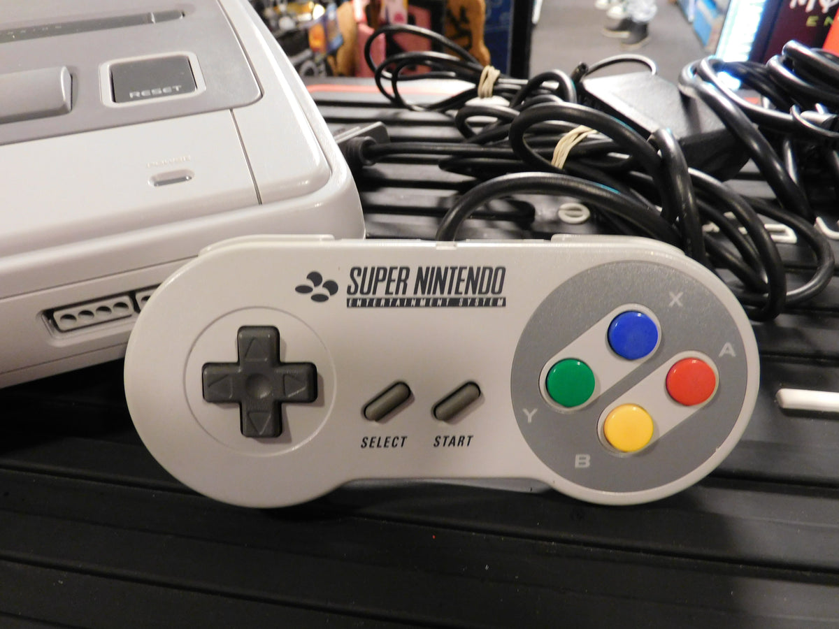 Super Nintendo console - Snes