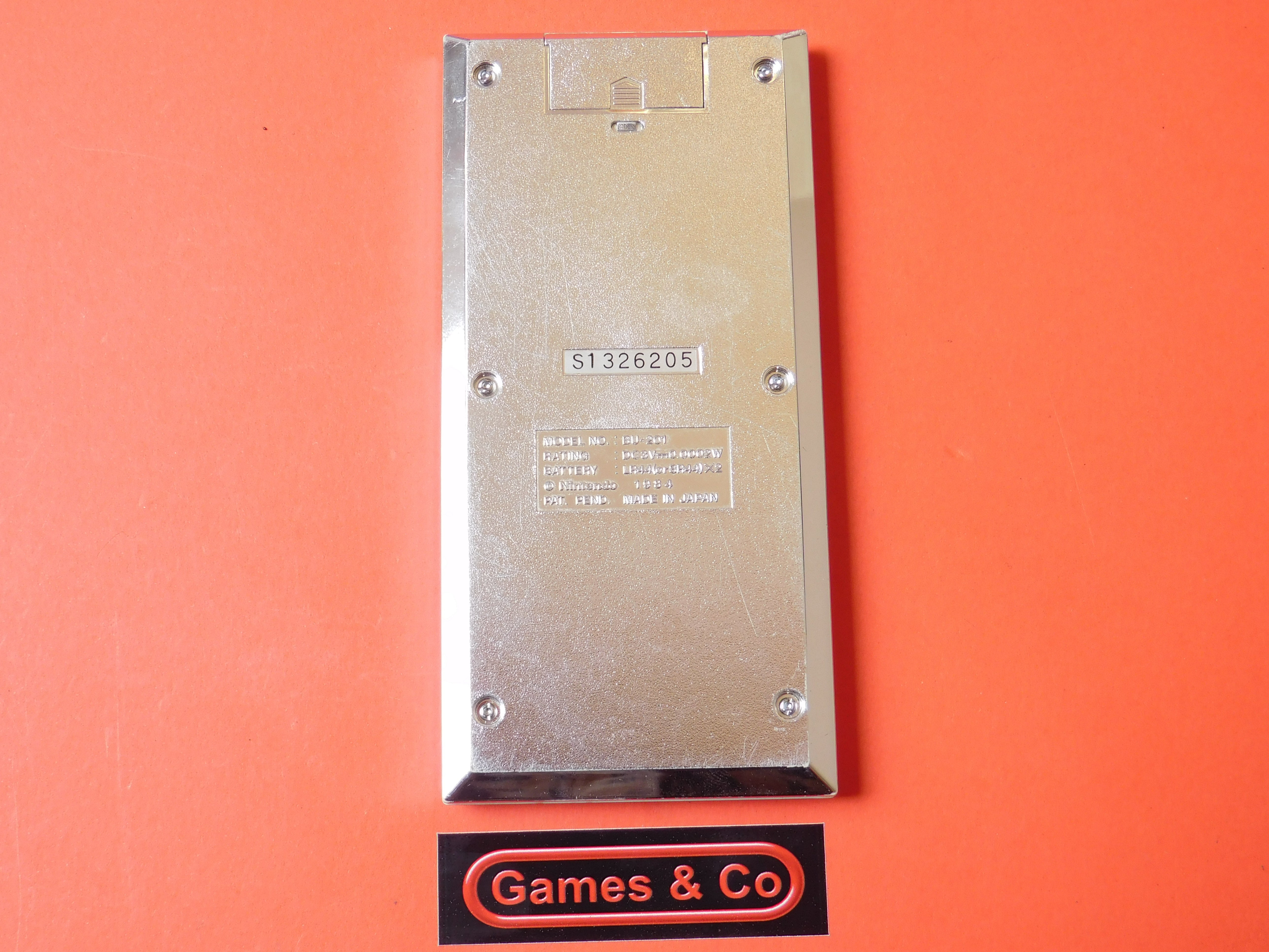 GAME & WATCH  SPITBALL SPARKY