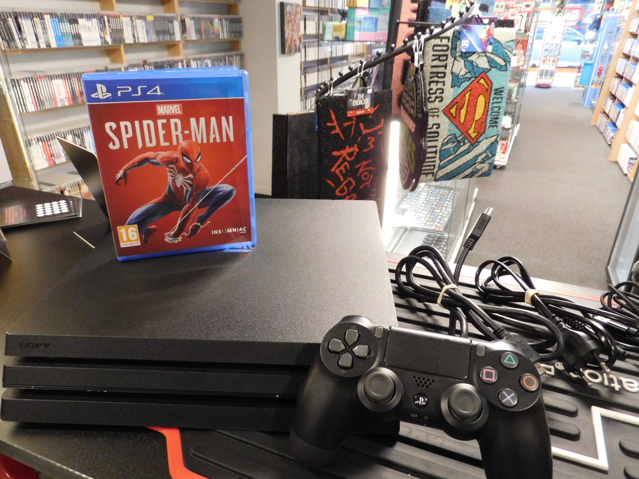 PLAYSTATION 4 PRO CONSOLE