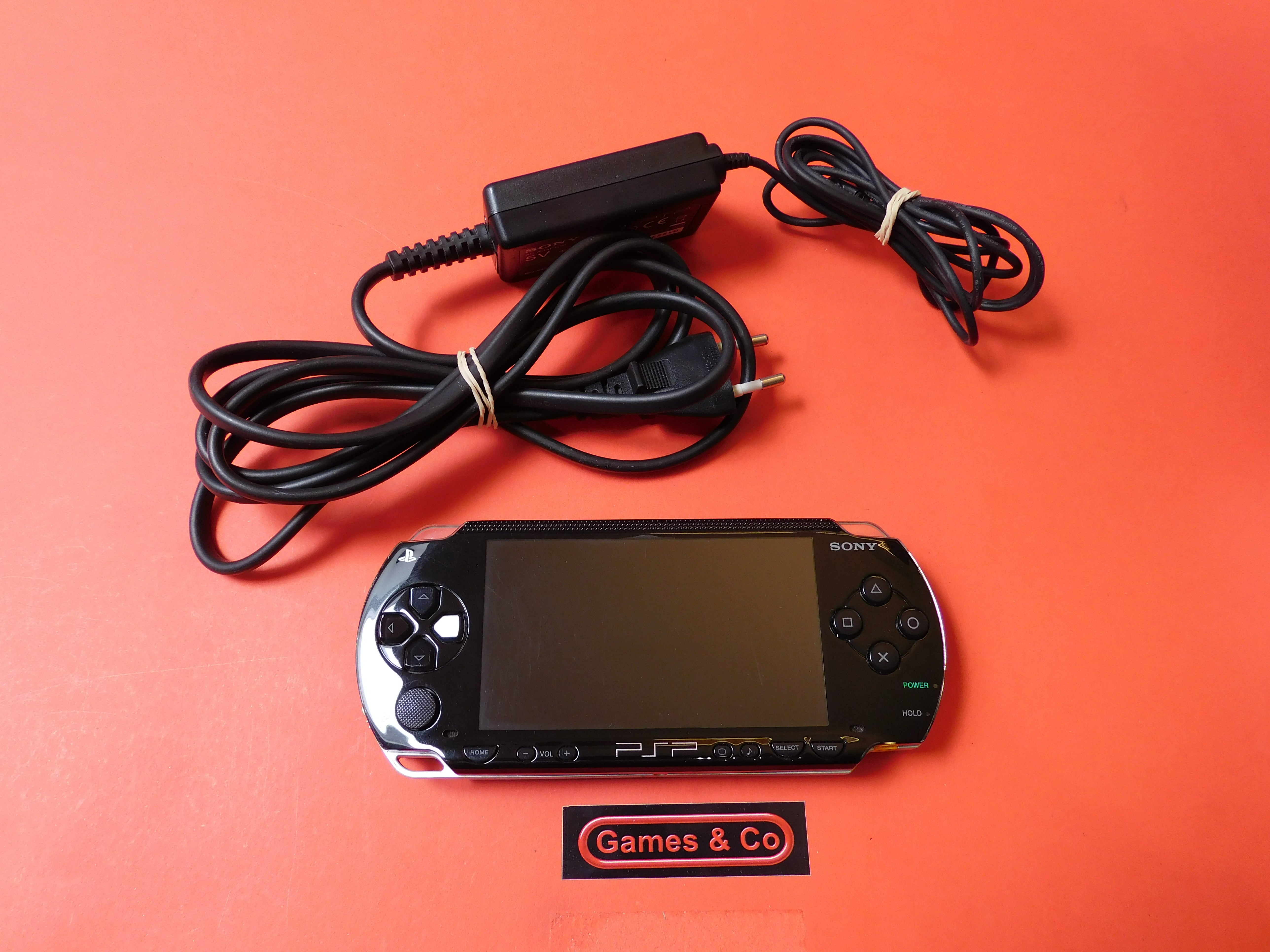 PSP CONSOLE  PSP-2004