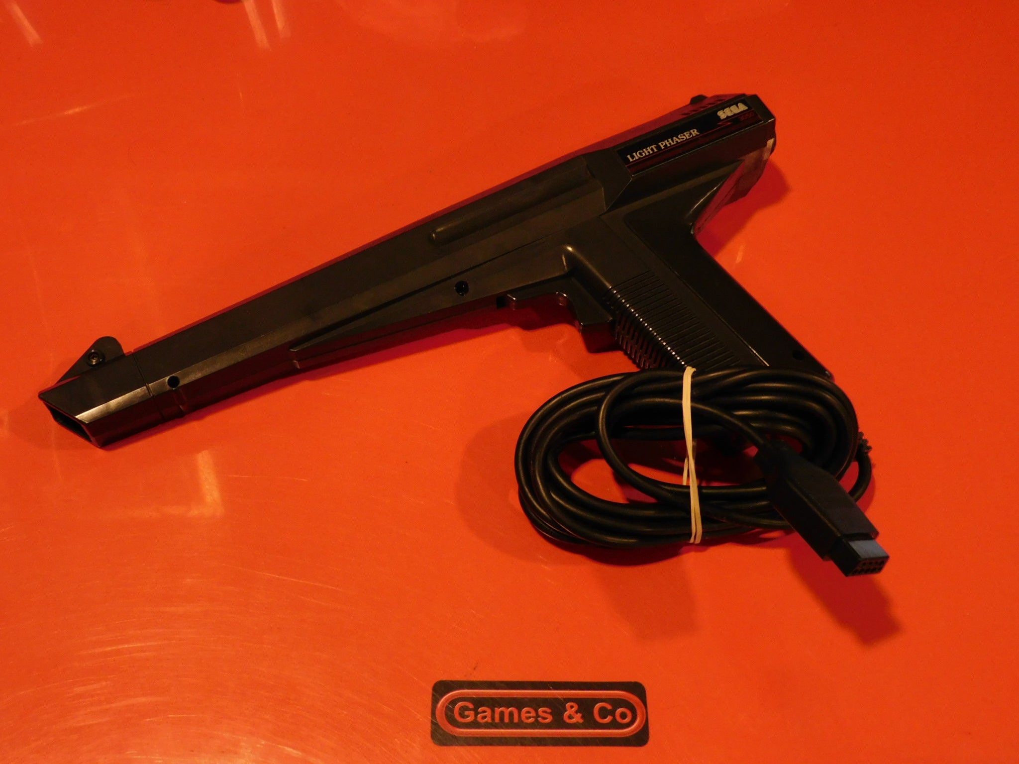 SEGA MASTER SYSTEM LIGHT PHASER