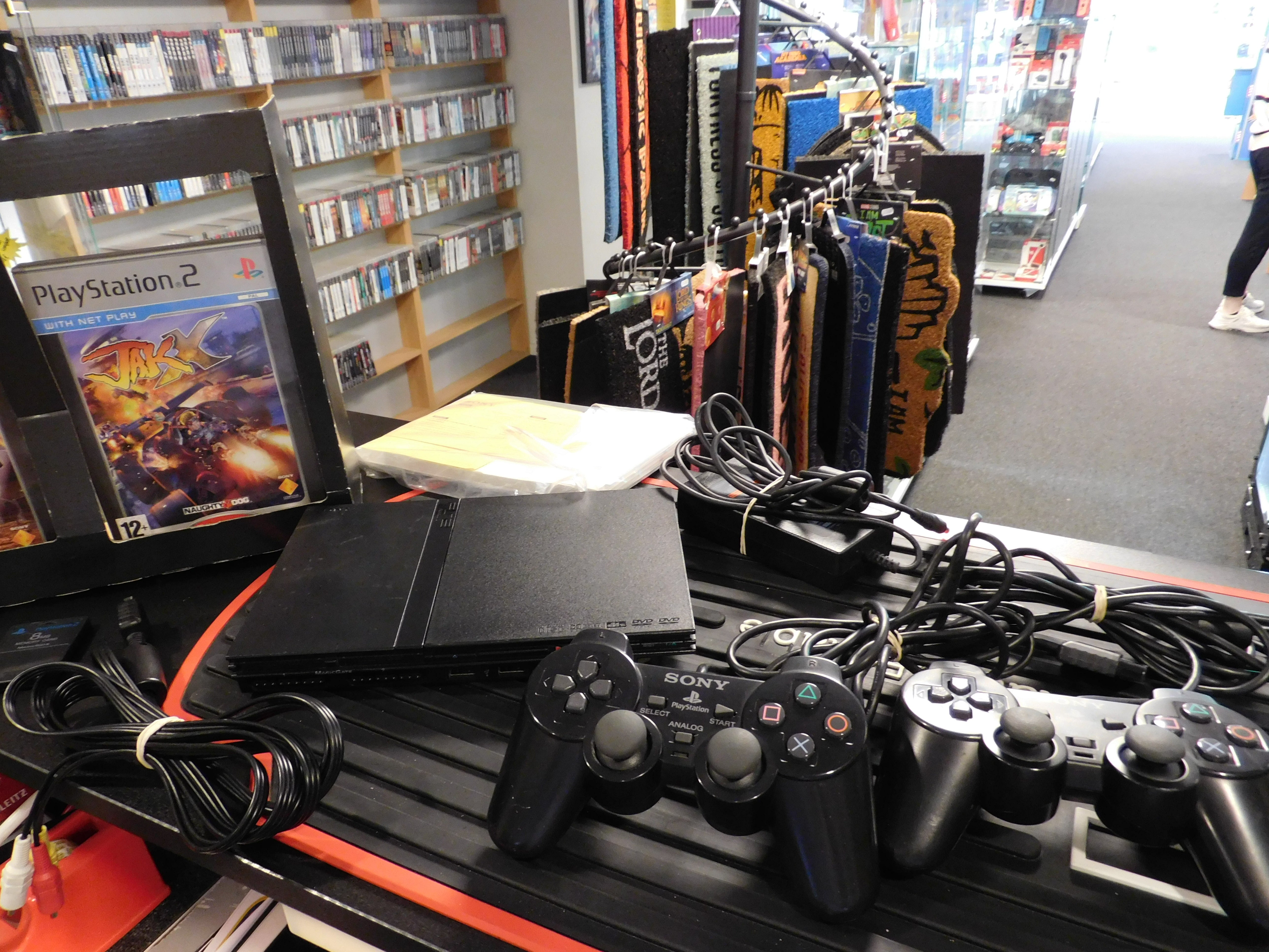 PLAYSTATION 2 SLIM  CONSOLE STARTER PACK