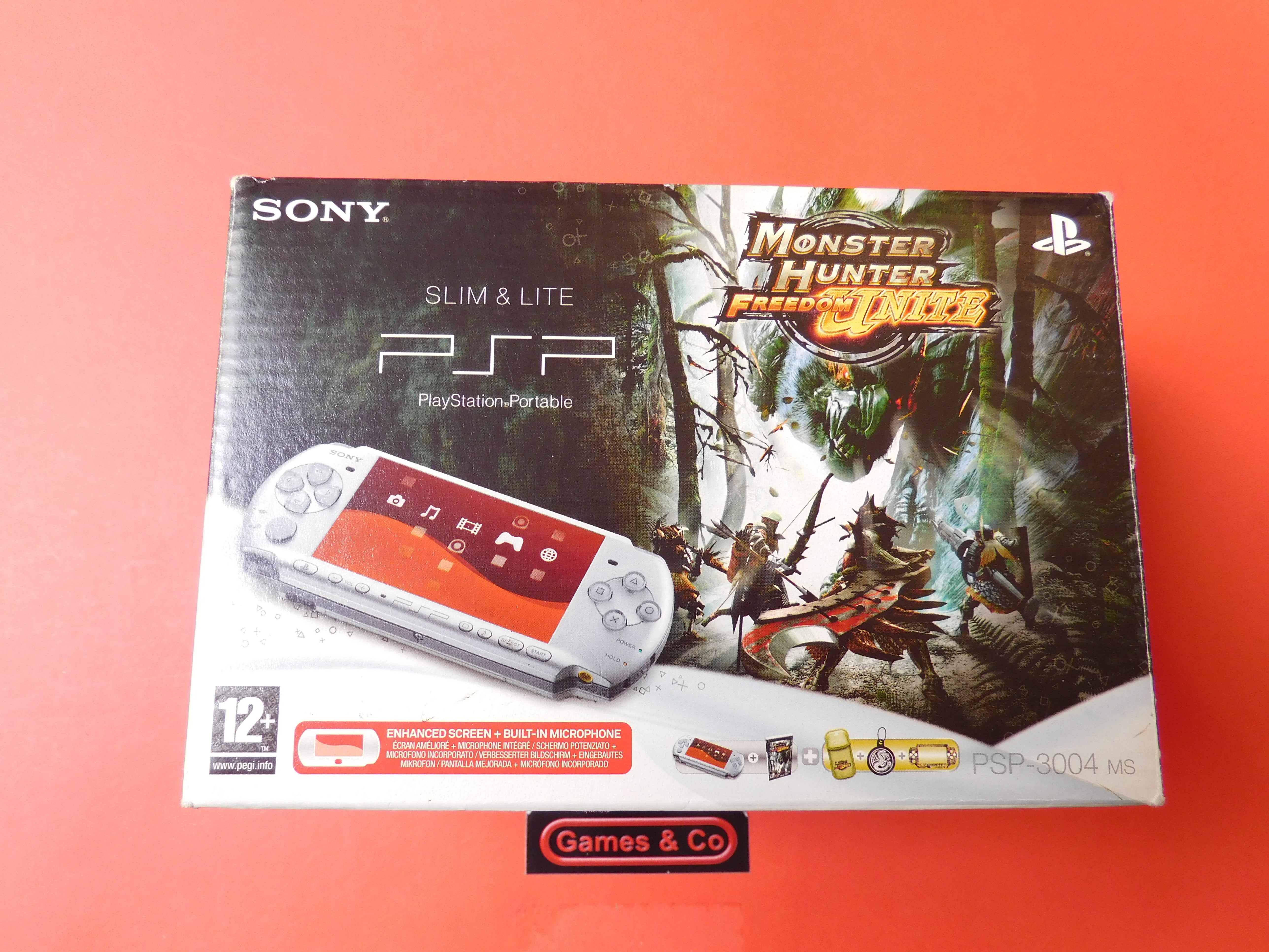 PSP CONSOLE  MONSTER HUNTER BUNDEL PSP-3004