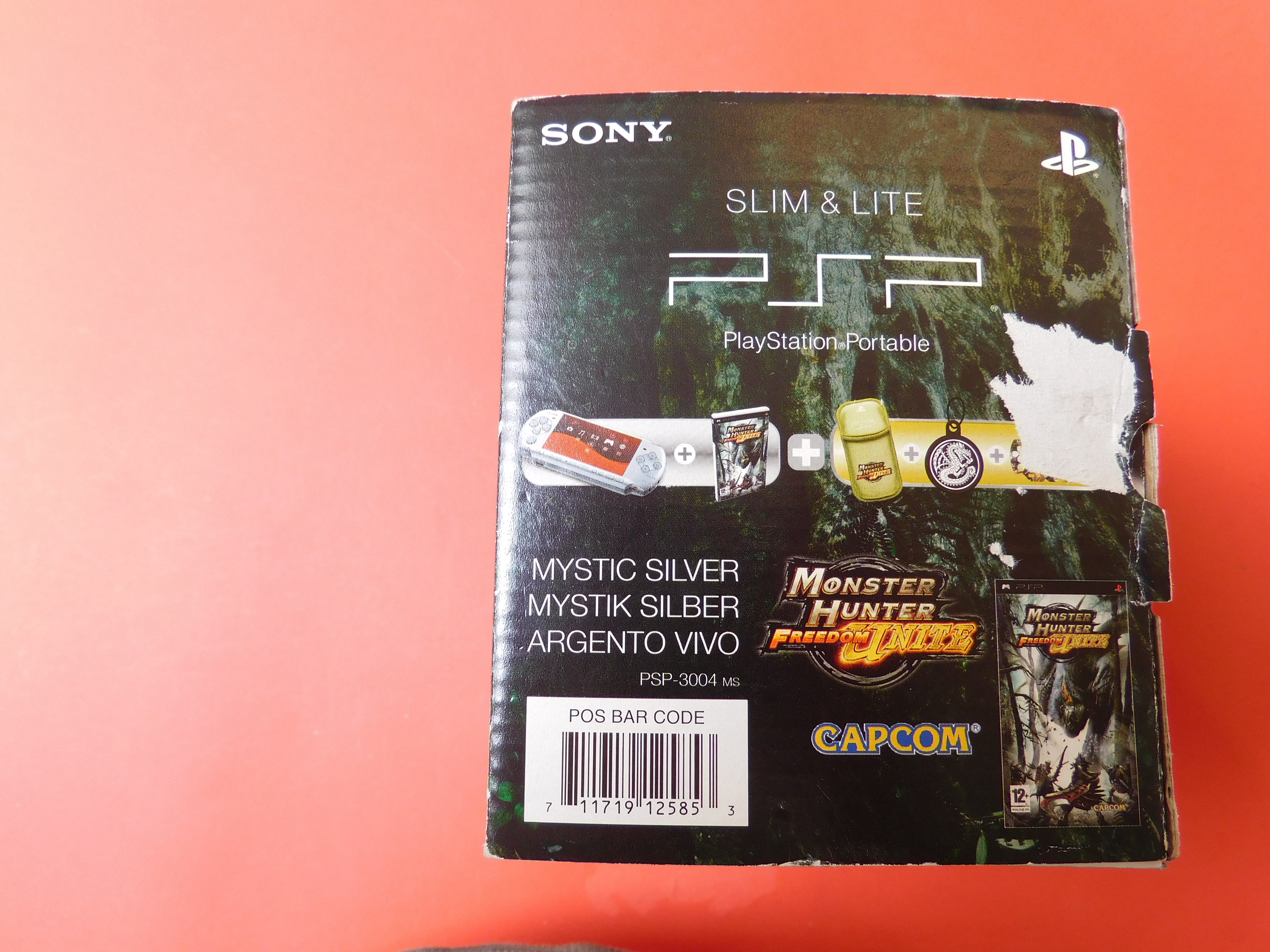 PSP CONSOLE  MONSTER HUNTER BUNDEL PSP-3004