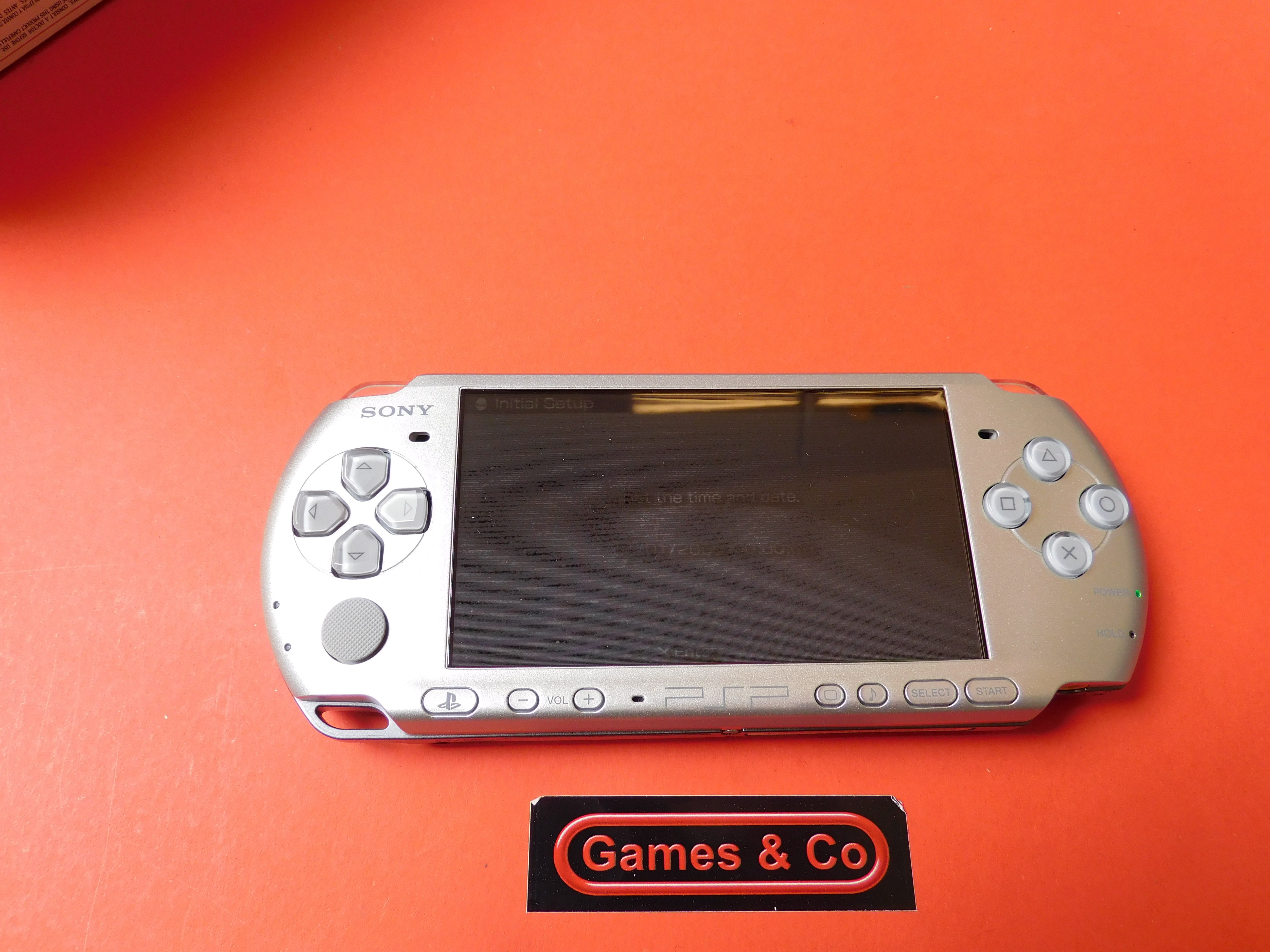 PSP CONSOLE  MONSTER HUNTER BUNDEL PSP-3004
