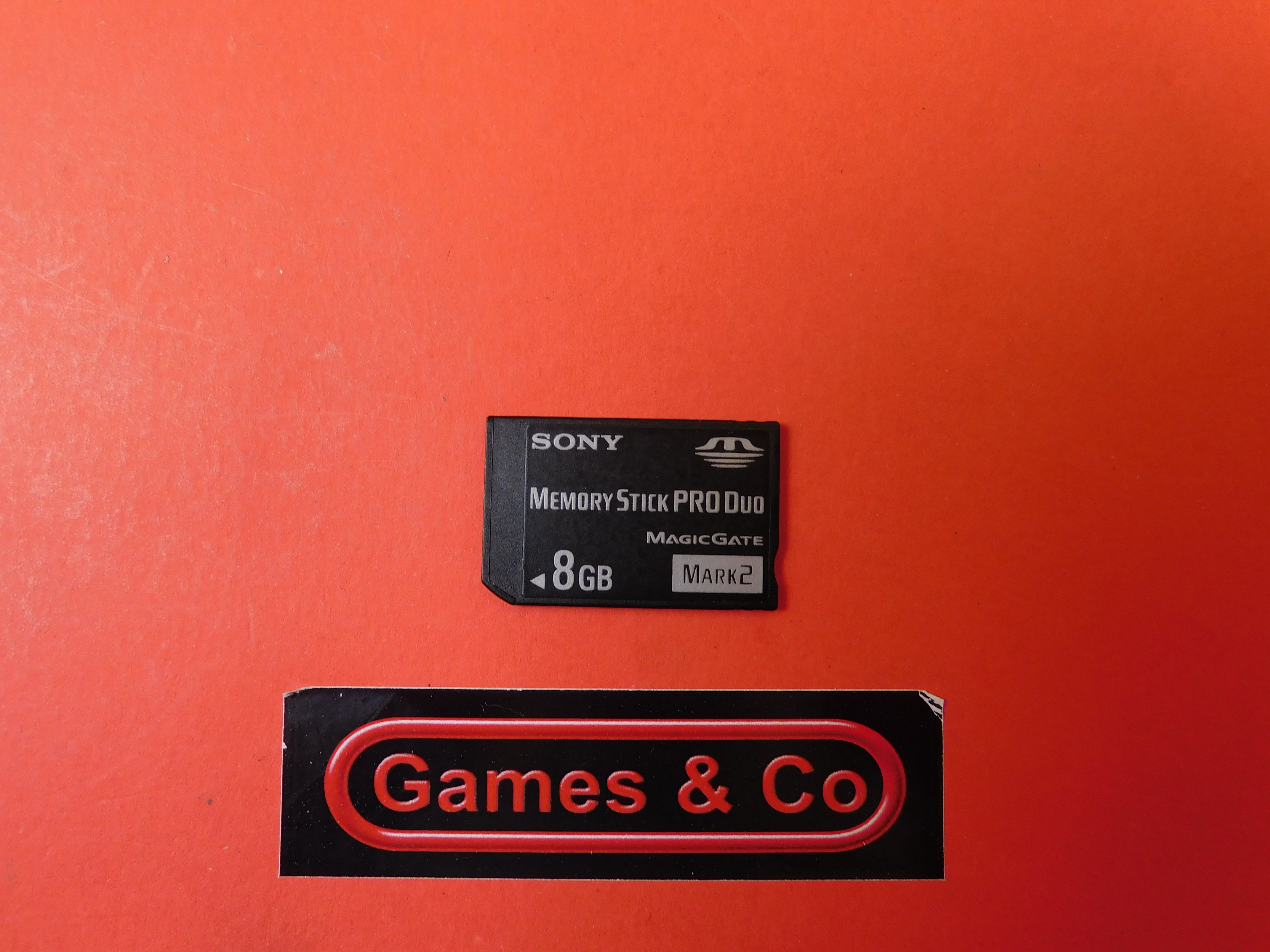 MEMORY CARD PSP 8 GB