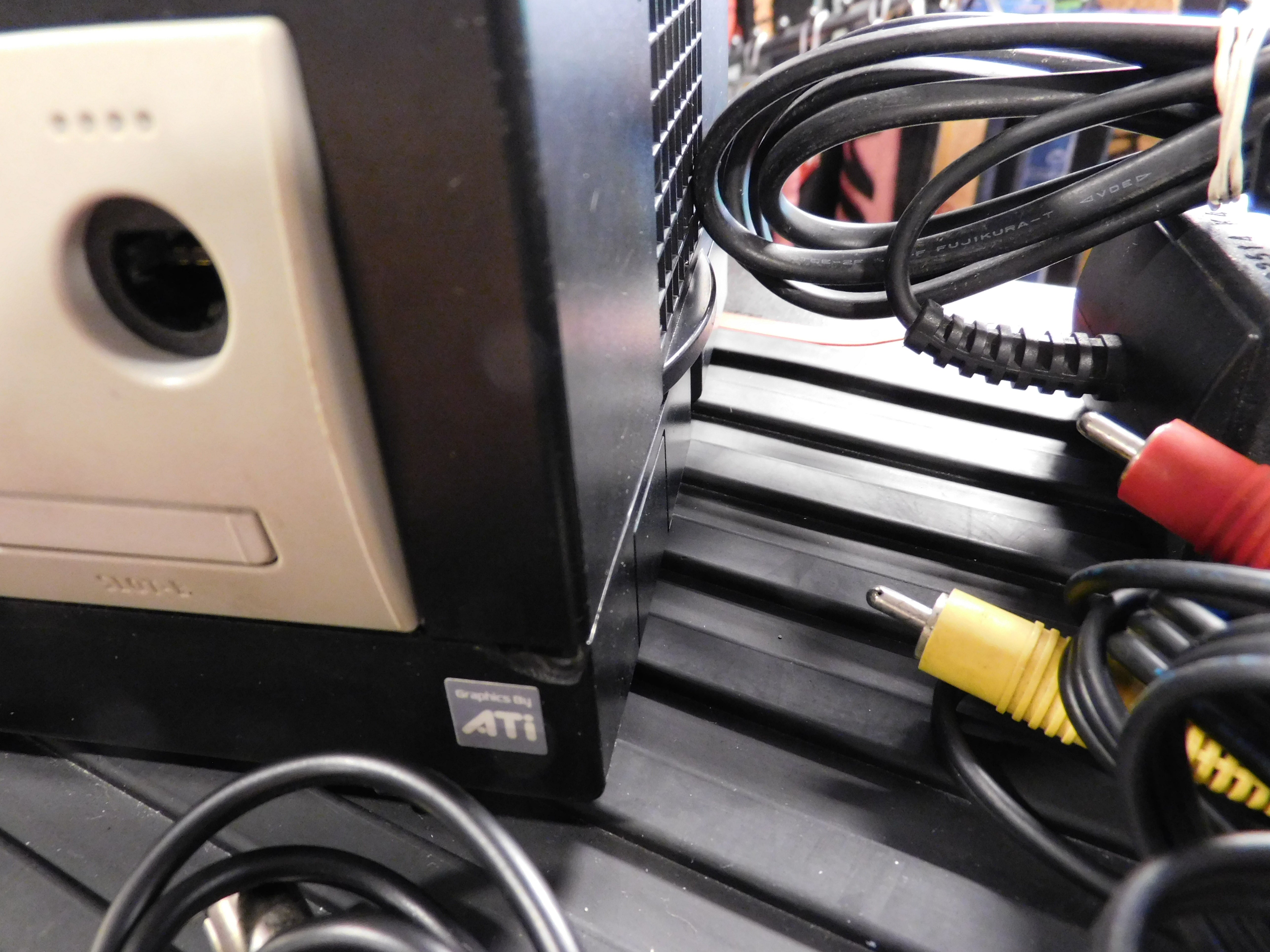 GAMECUBE CONSOLE