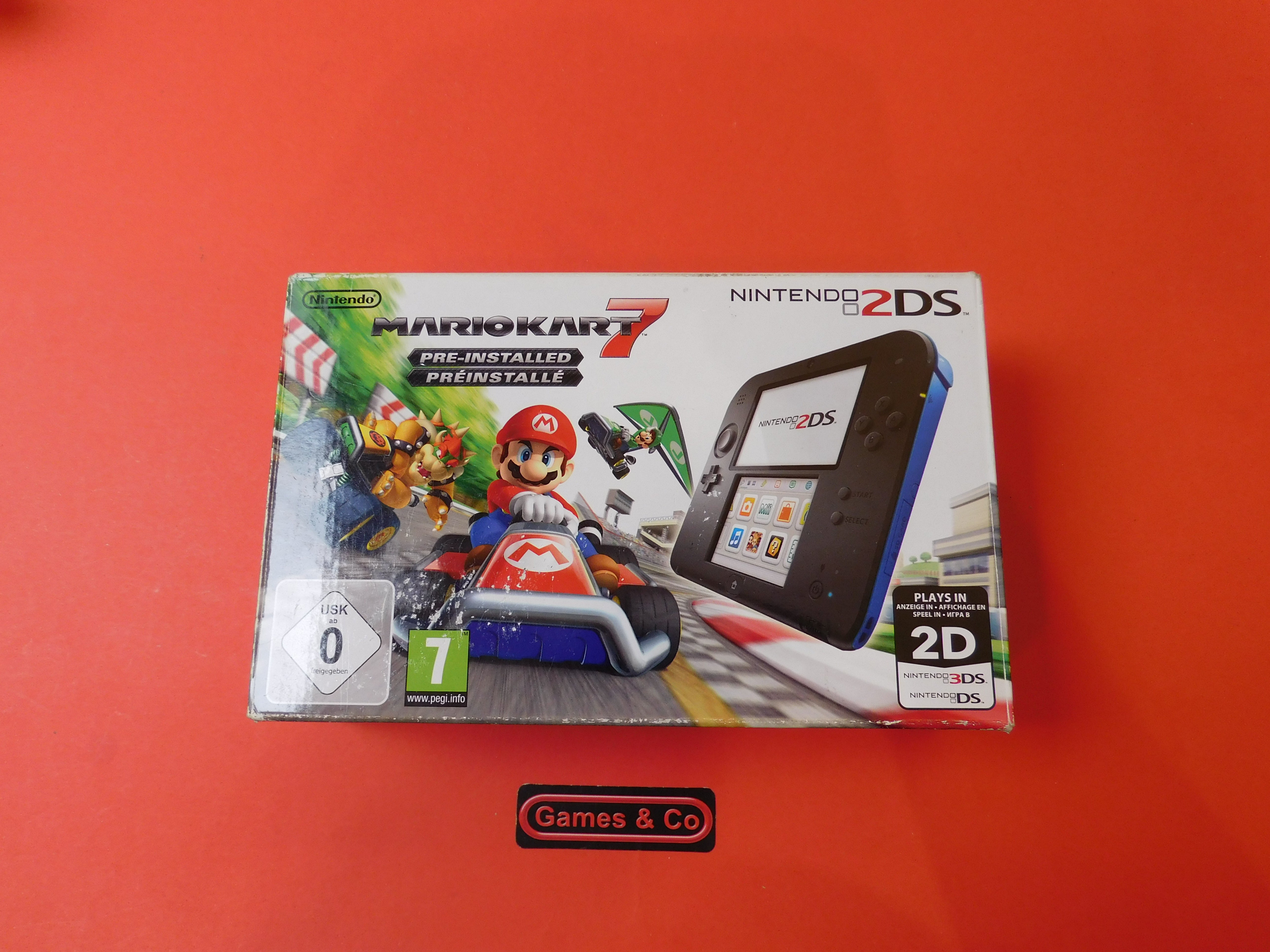 NINTENDO 2DS CONSOLE + MARIO KART 7