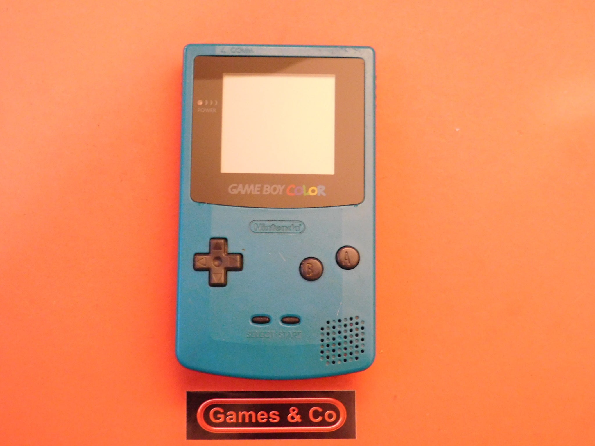 GAME BOY COLOR CONSOLE