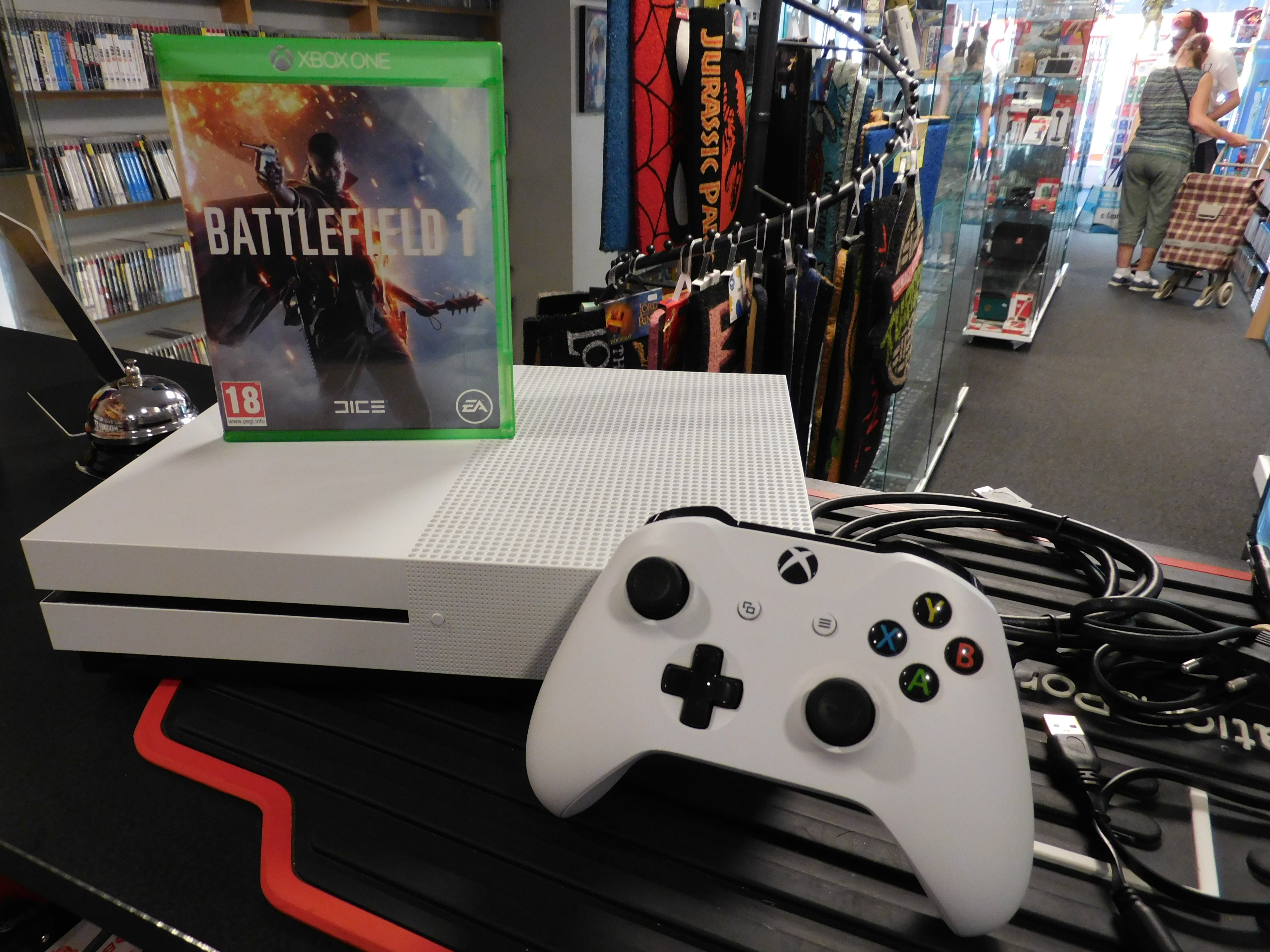 XBOX ONE  S CONSOLE 500GB