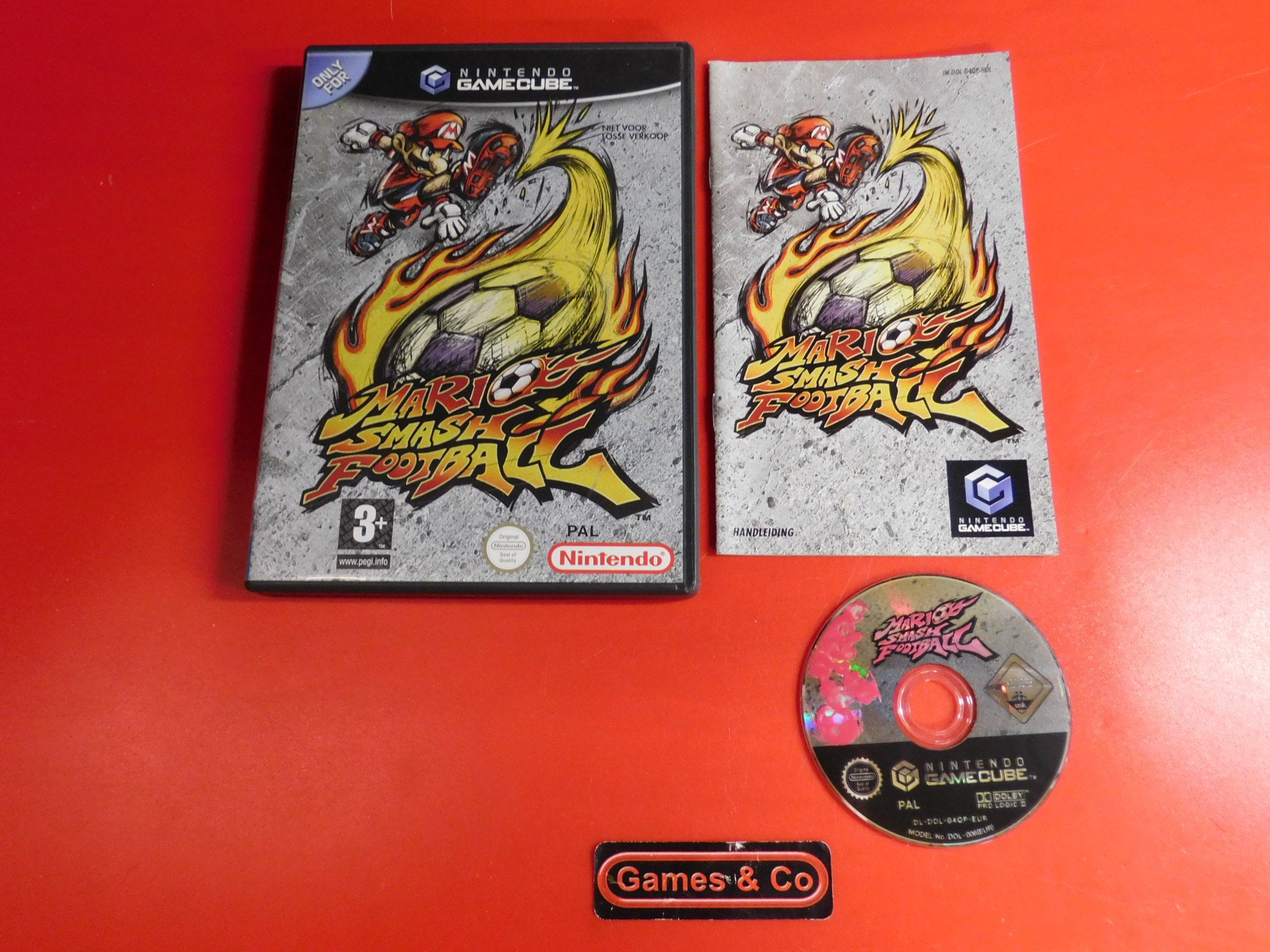 MARIO SMASH FOOTBALL