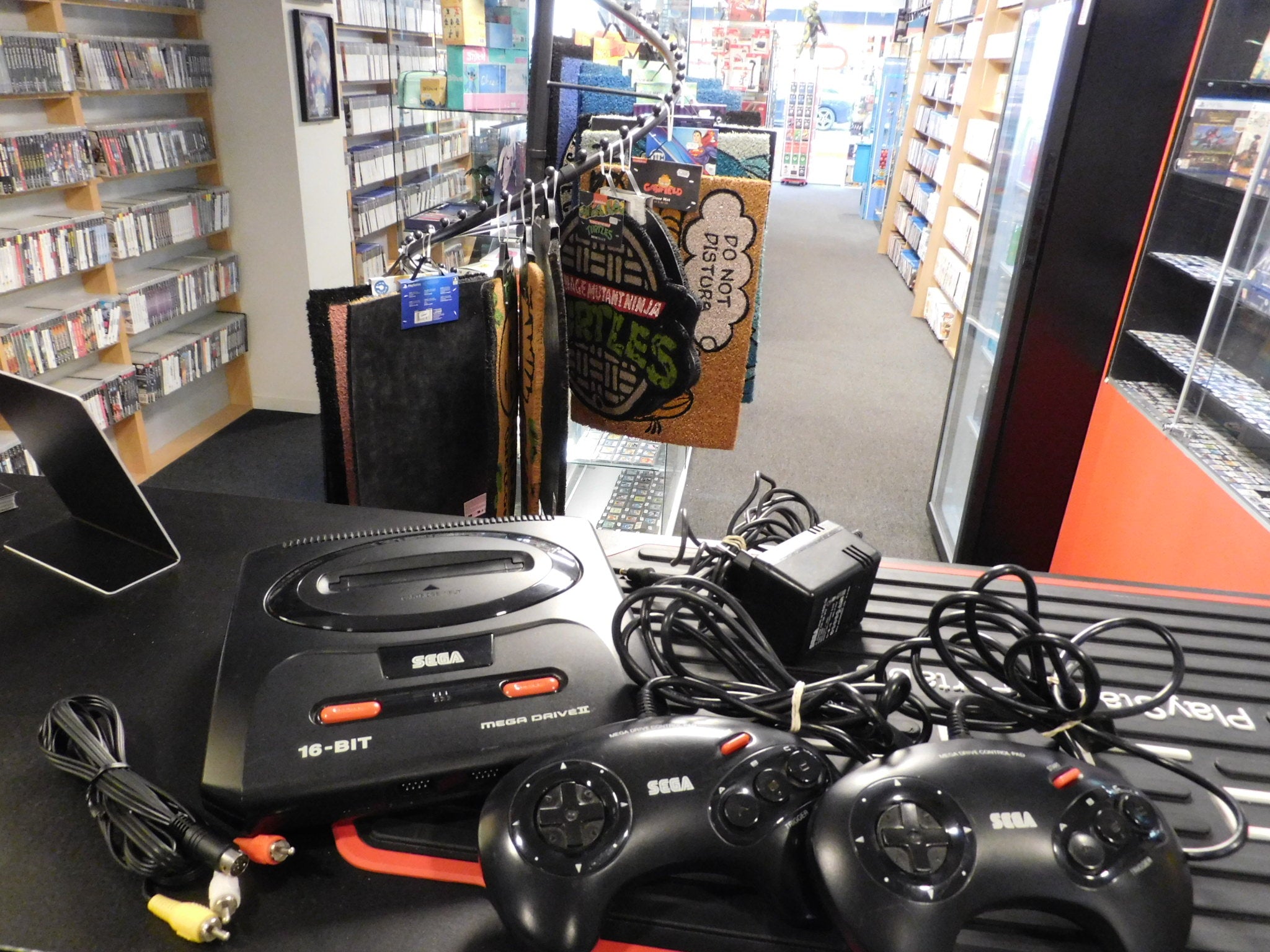 Sega Mega Drive II console