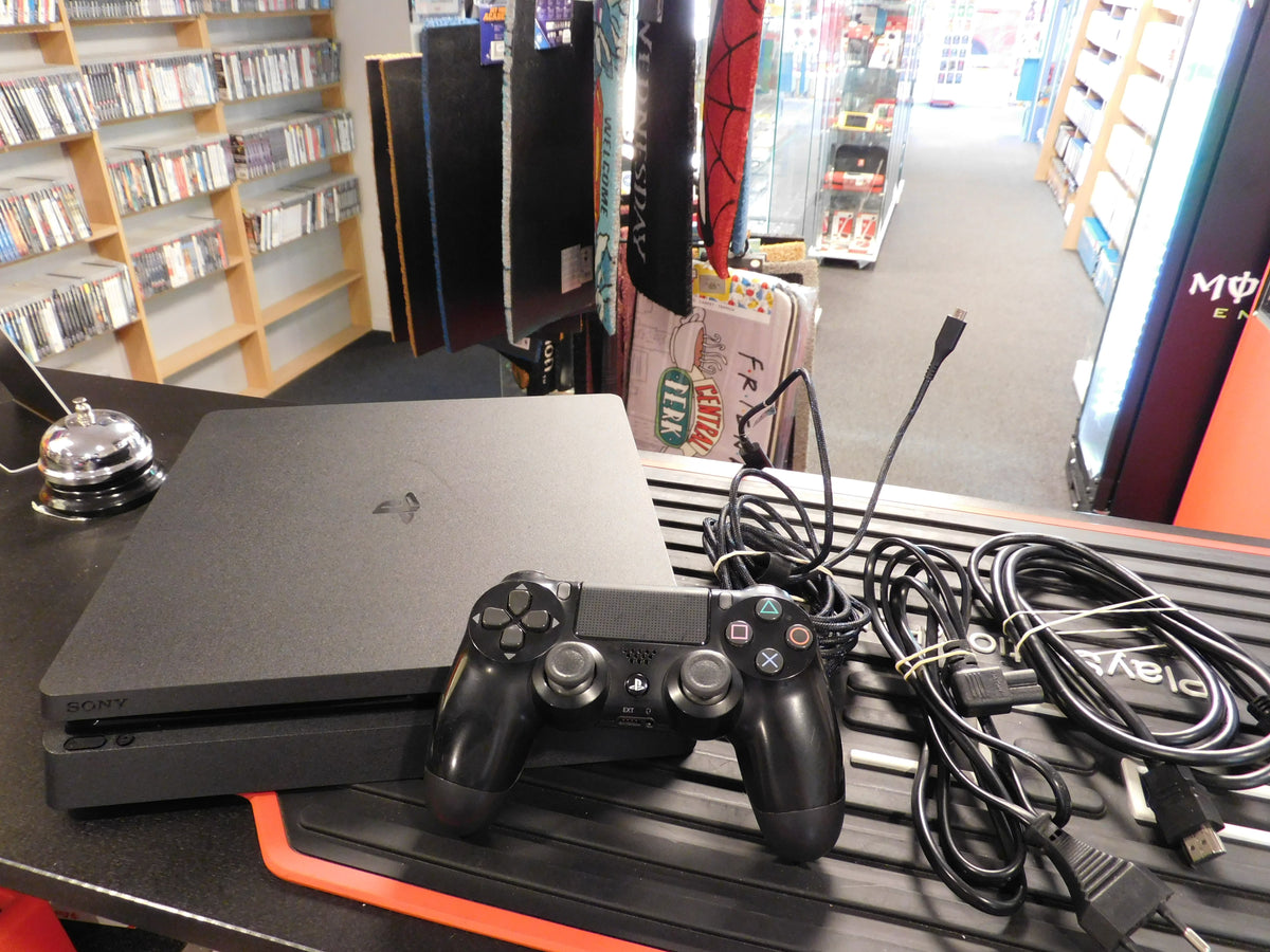 PLAYSTATION 4 SLIM CONSOLE 500GB