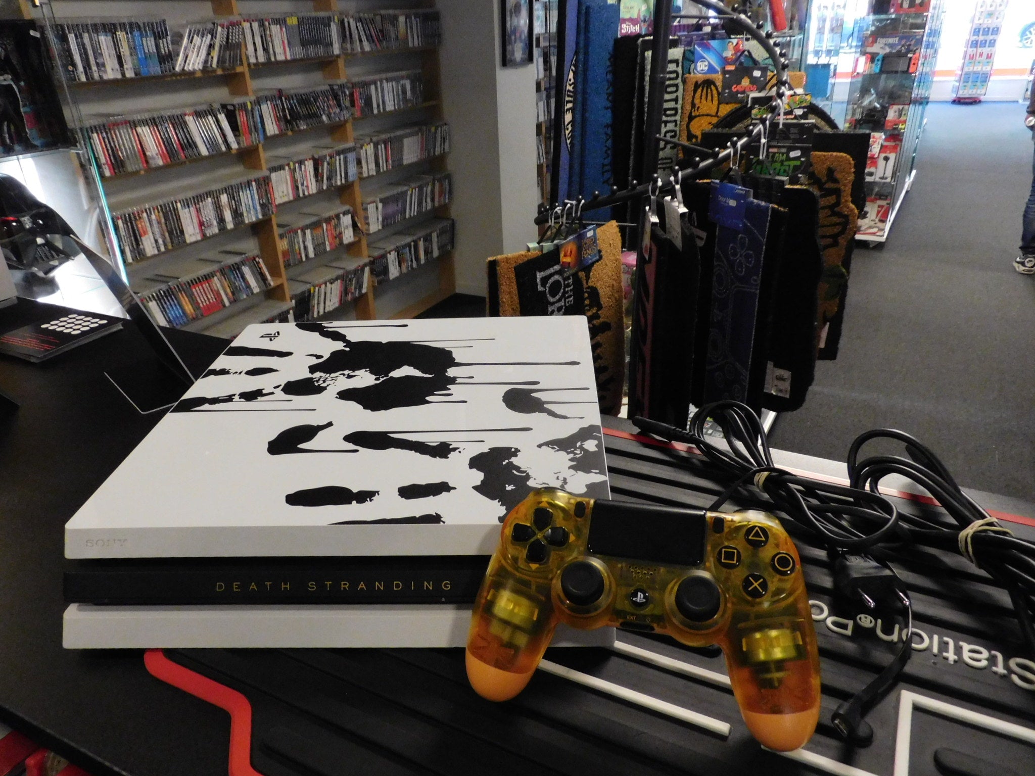 PLAYSTATION 4 PRO CONSOLE DEATH STRANDING L.E.