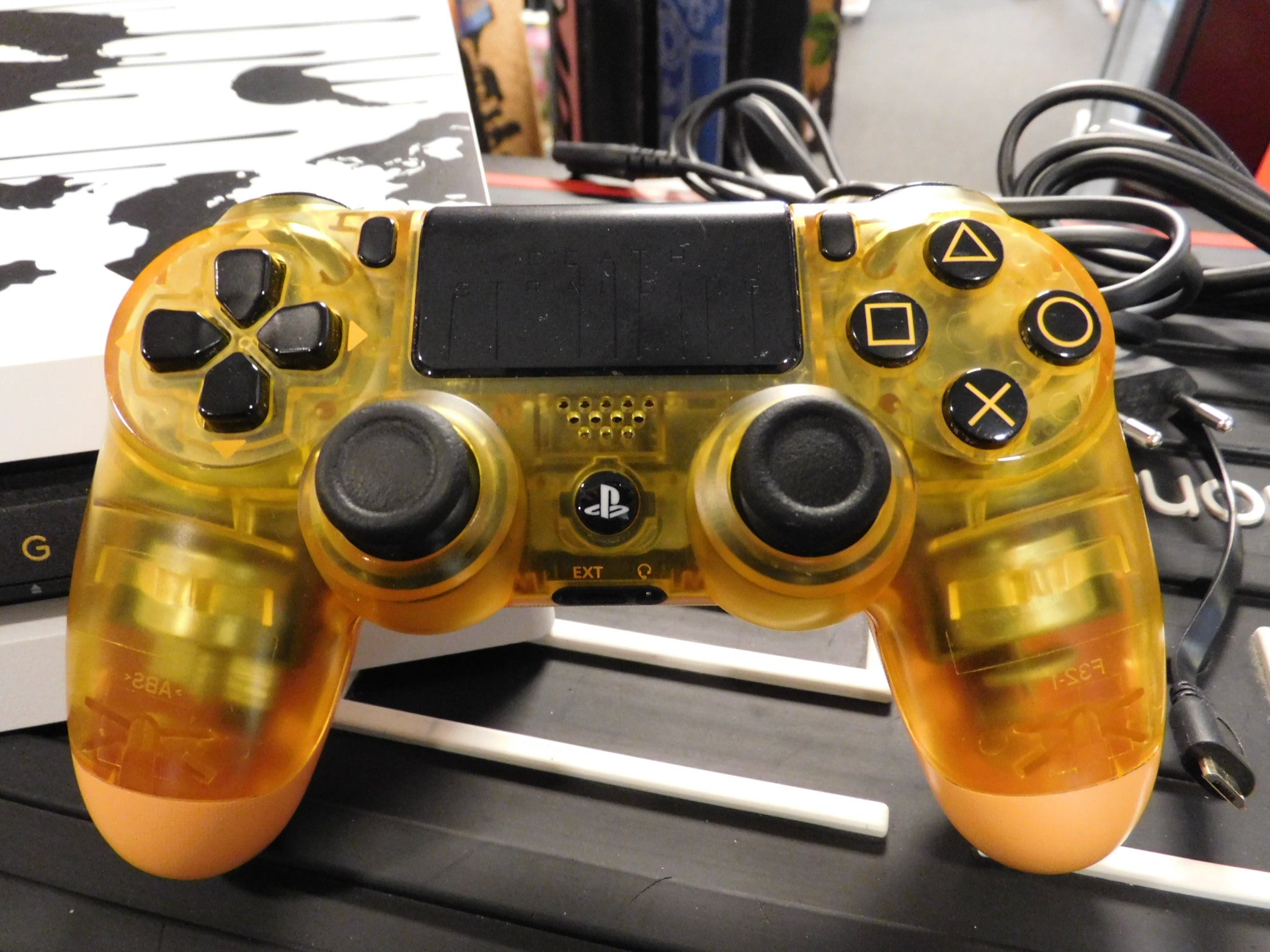 PLAYSTATION 4 PRO CONSOLE DEATH STRANDING L.E.