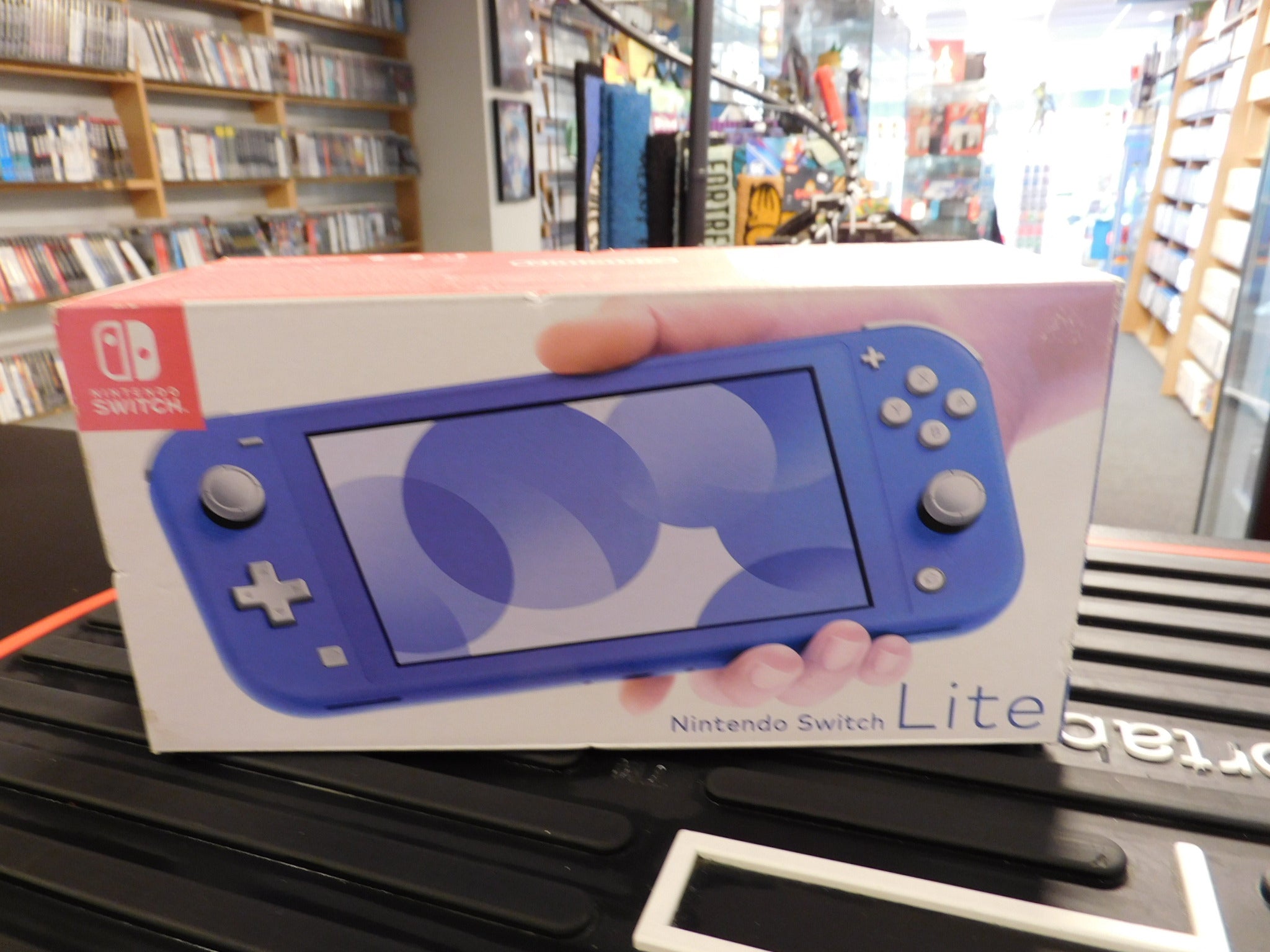 NINTENDO SWITCH LITE CONSOLE