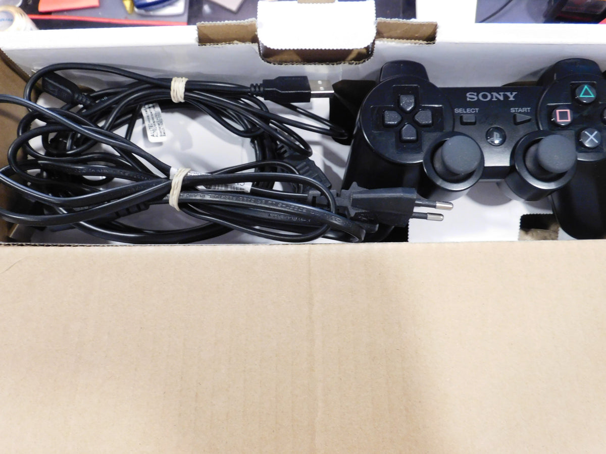 PS3  CONSOLE 500 GB