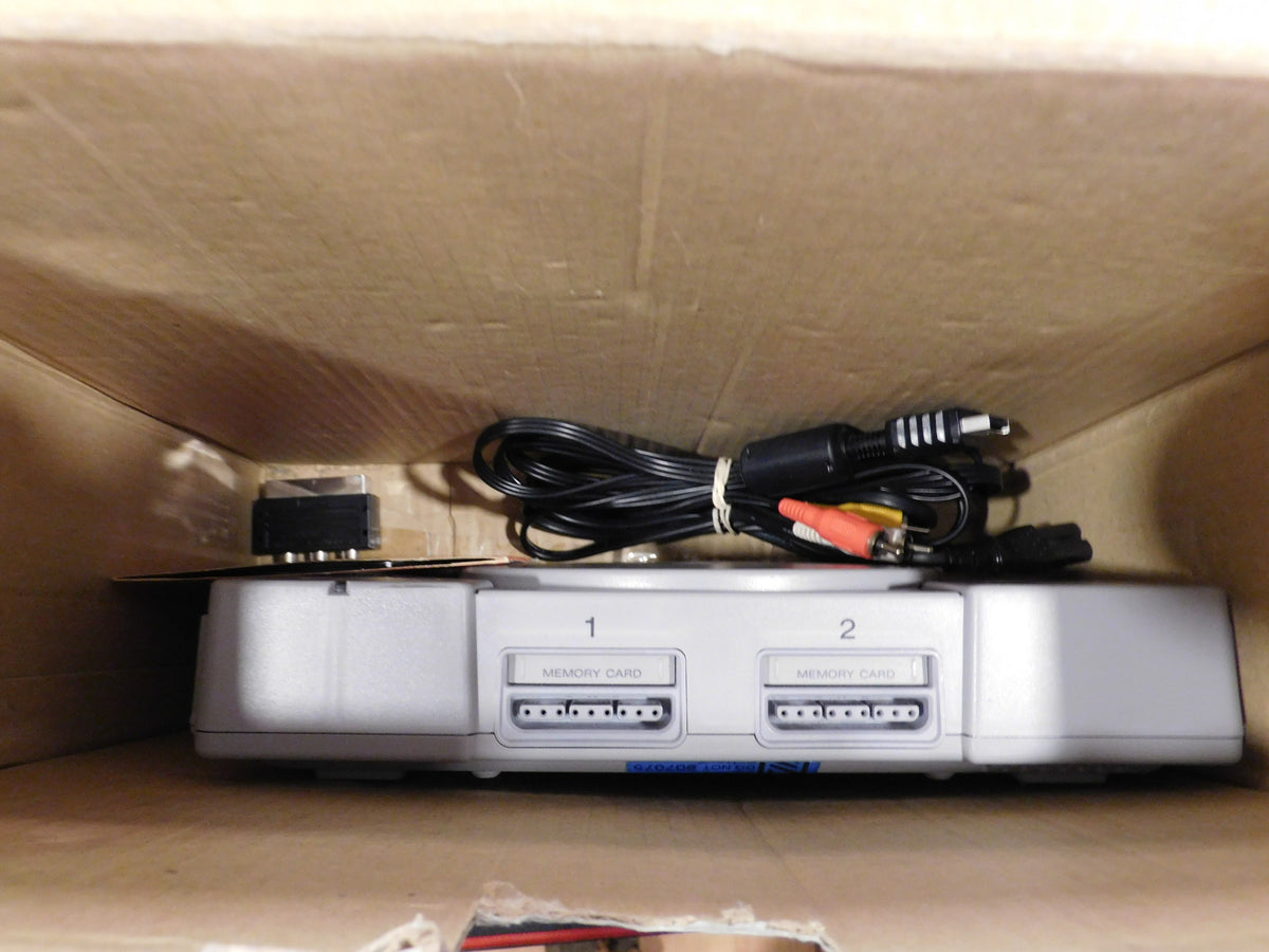 PLAYSTATION 1 CONSOLE