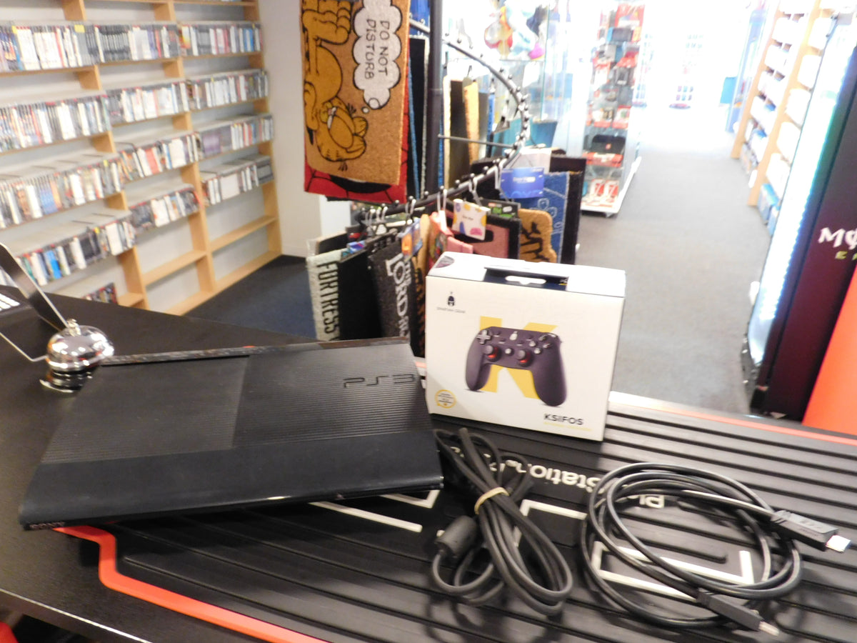 PS3  CONSOLE 500 GB