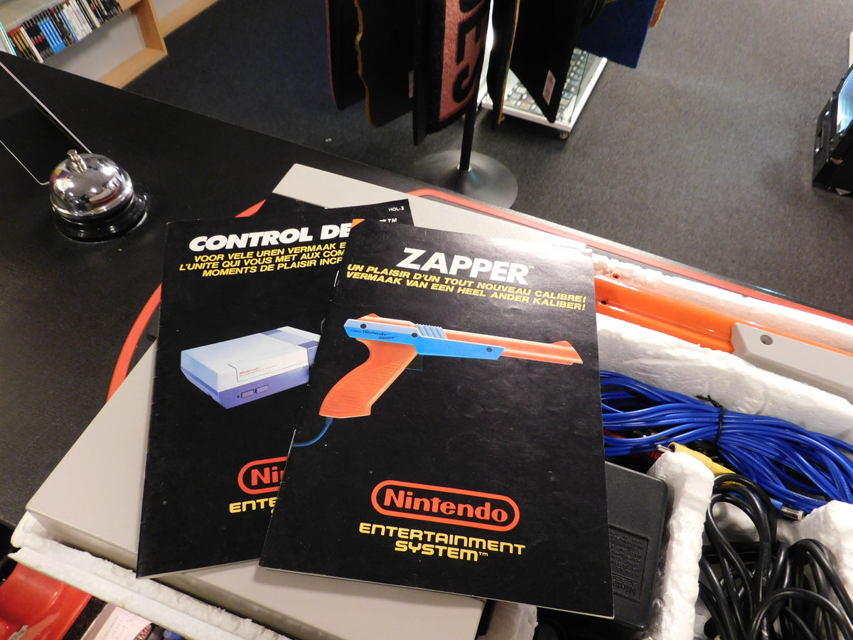 Nintendo Nes Action Set console