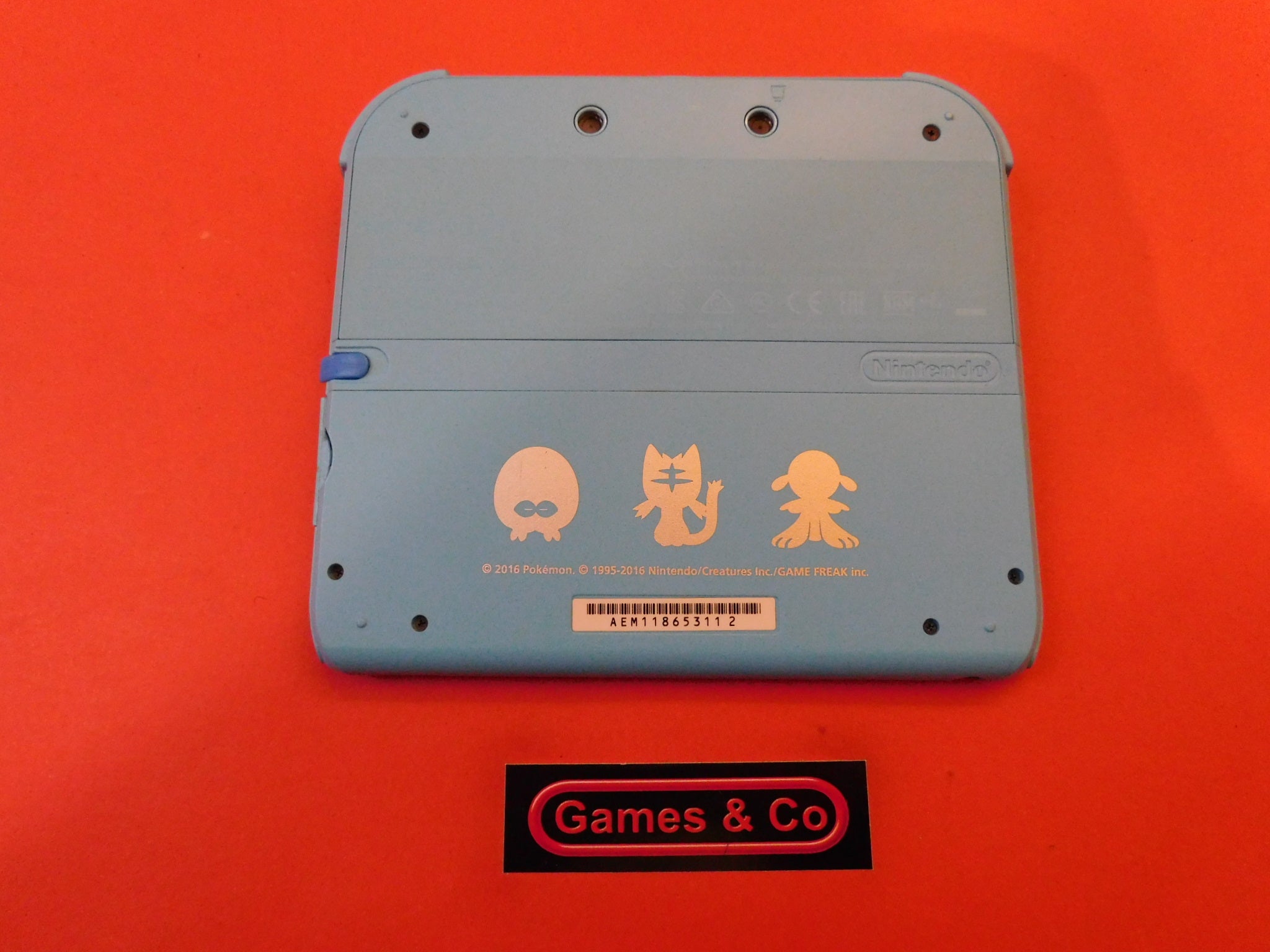 NINTENDO 2DS CONSOLE POKEMON SUN/MOON EDITION