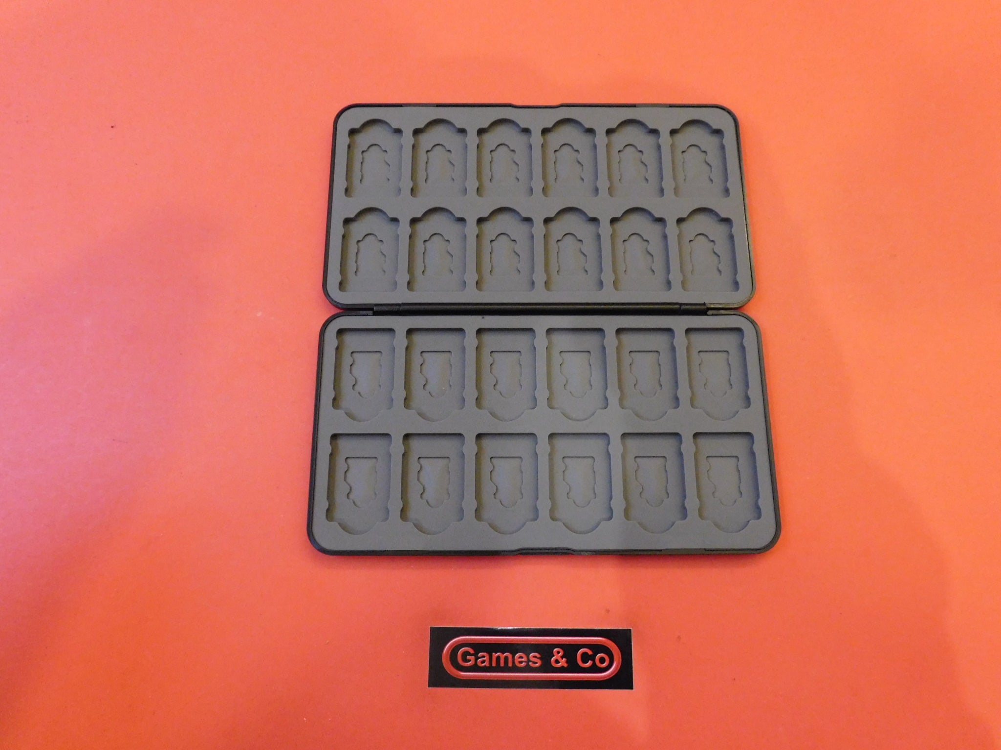 OPBERGHOES NINTENDO SWITCH GAMES (USED)