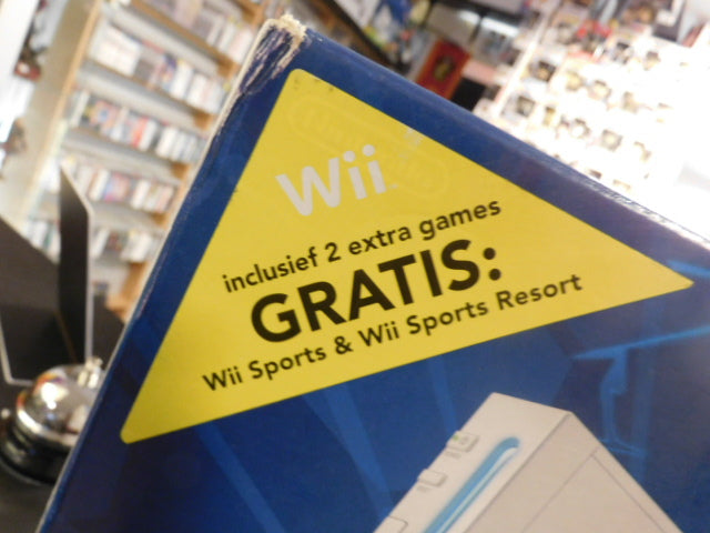 Wii Inazuma Eleven Strikers bundle with free Wii Sports & Wii Sports Resort games on boxed console.