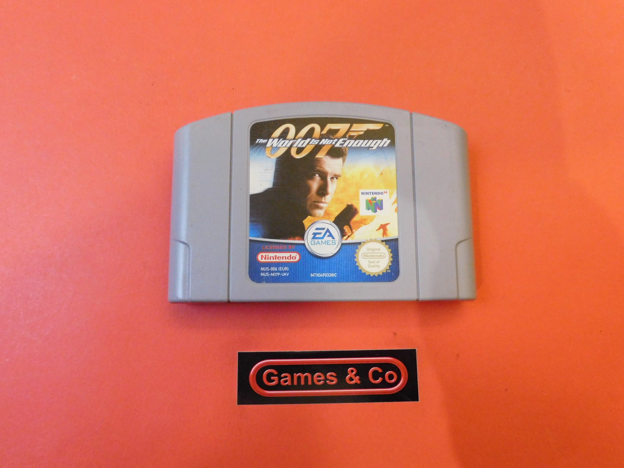 007 THE WORLD IS NOT ENOUGH