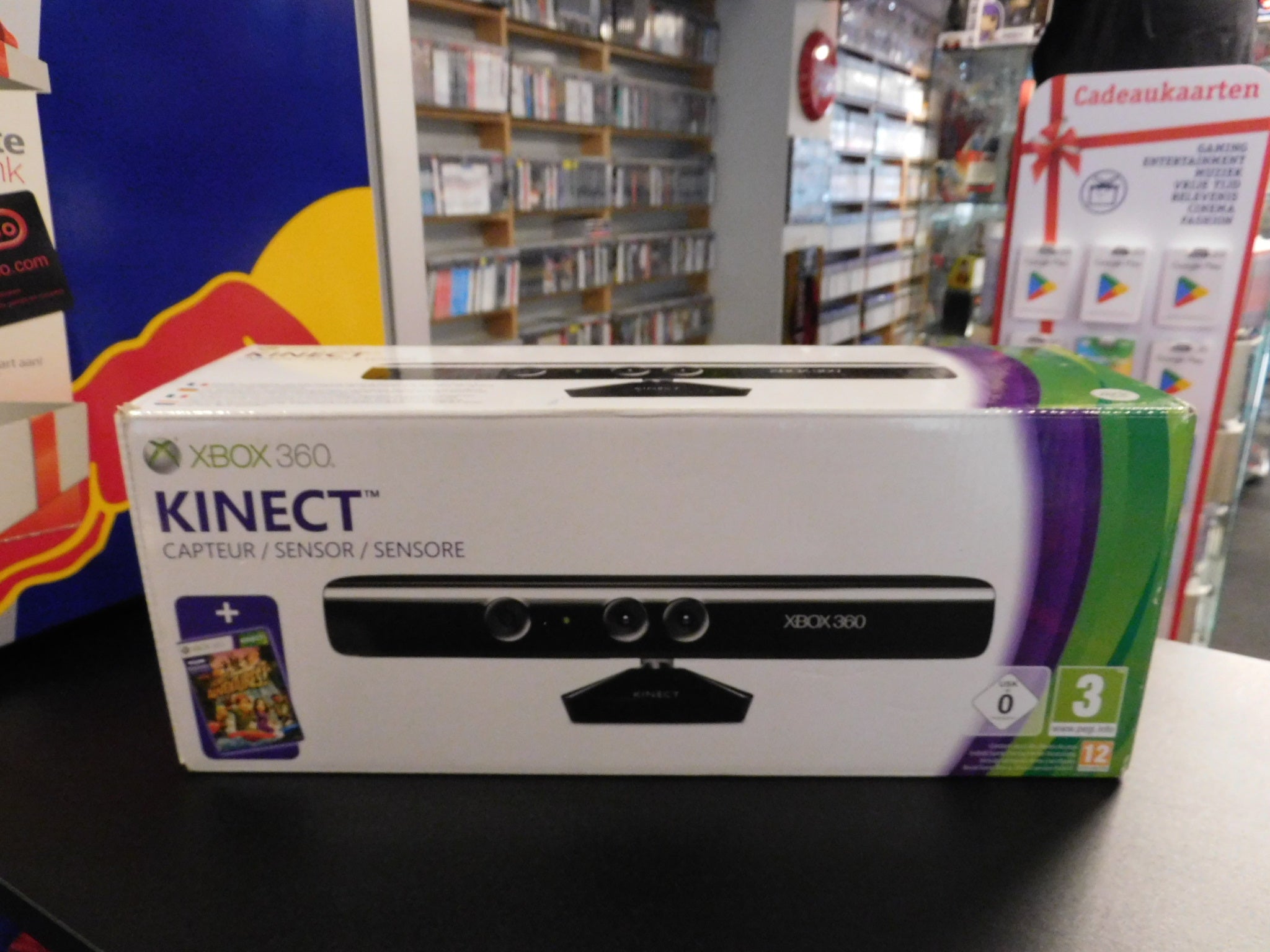 XBOX360 KINECT MET OPLADER + SPEL