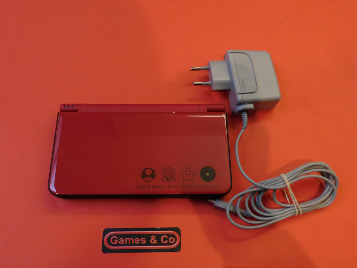NINTENDO DSi XL CONSOLE SUPER MARIO BROS 25TH ANNIVERSARY