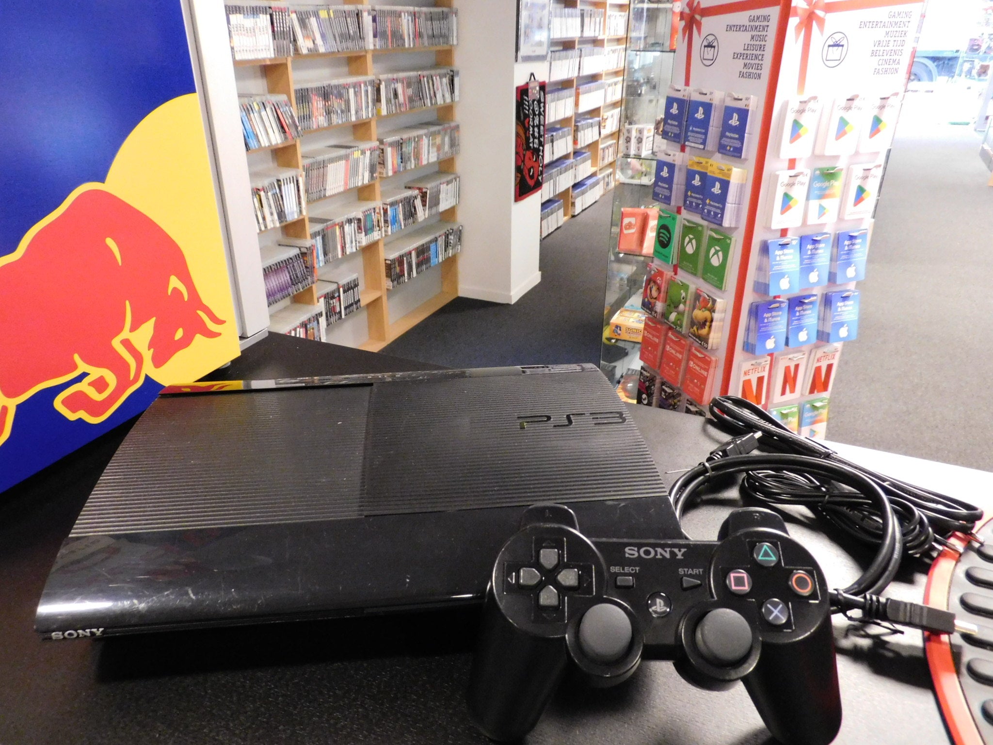 PS3 SUPER SLIM CONSOLE 500 GB