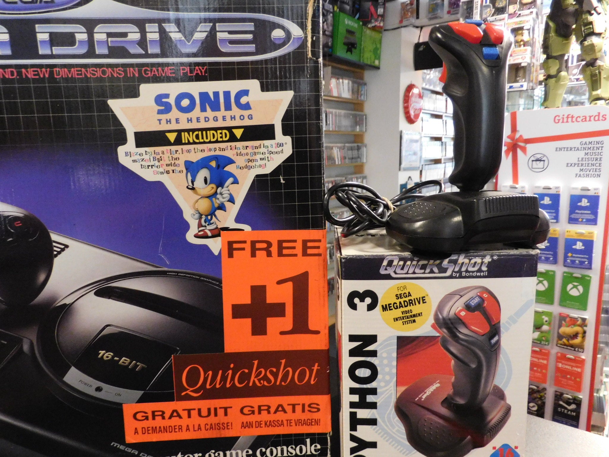 Sega Mega Drive I console SONIC BUNDLE