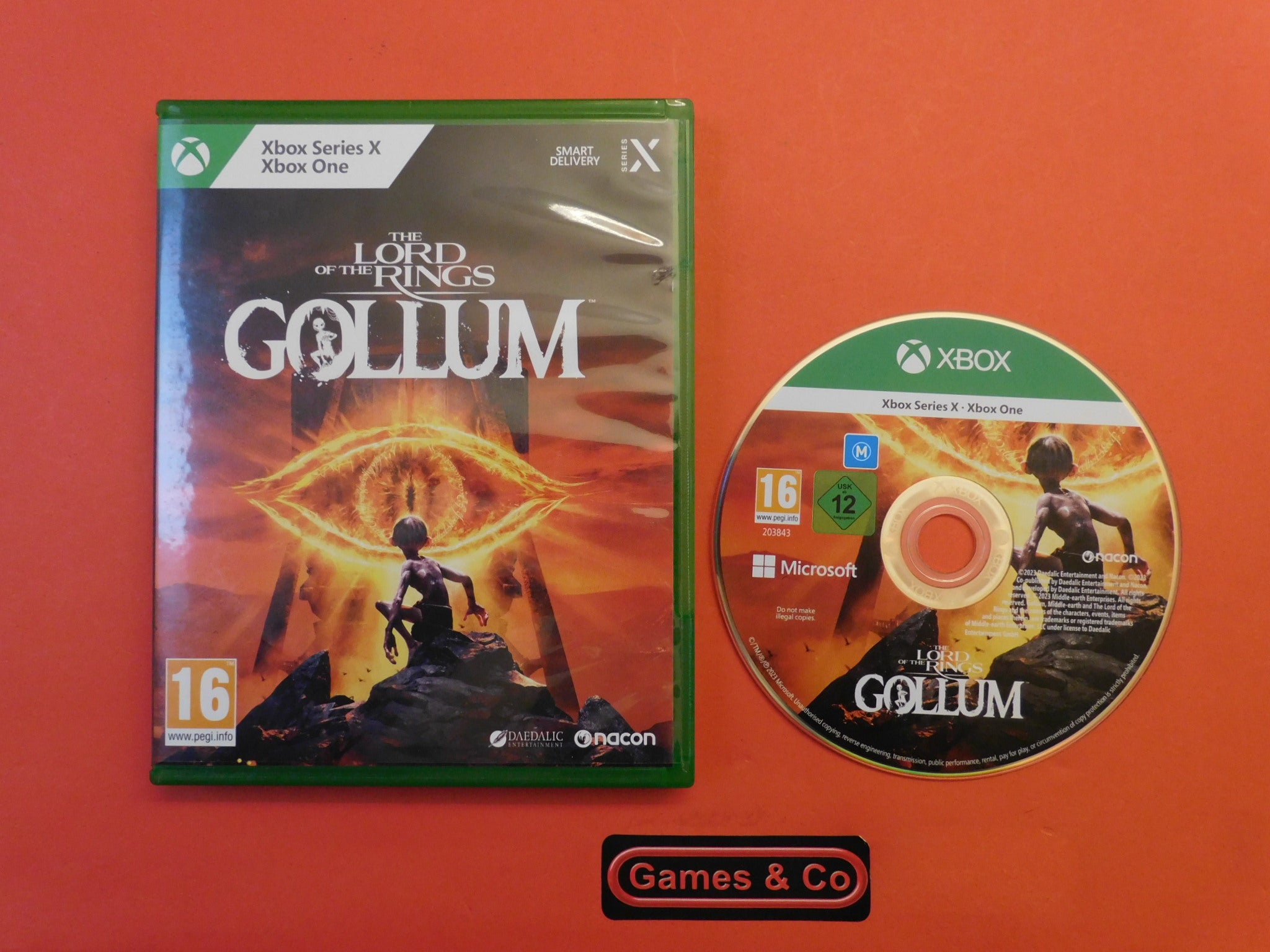 THE LORD OF THE RINGS GOLLUM