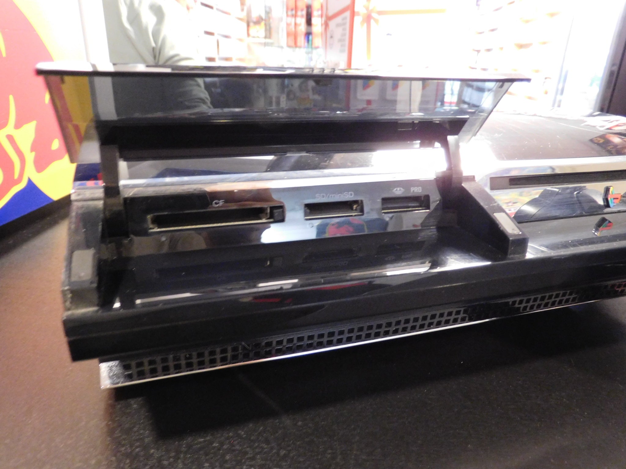 PS3 PHAT  CONSOLE 60 GB launch edition